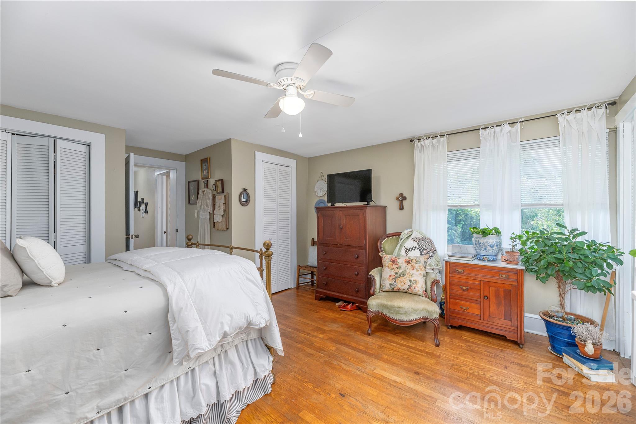21 Lincoln Avenue — Asheville