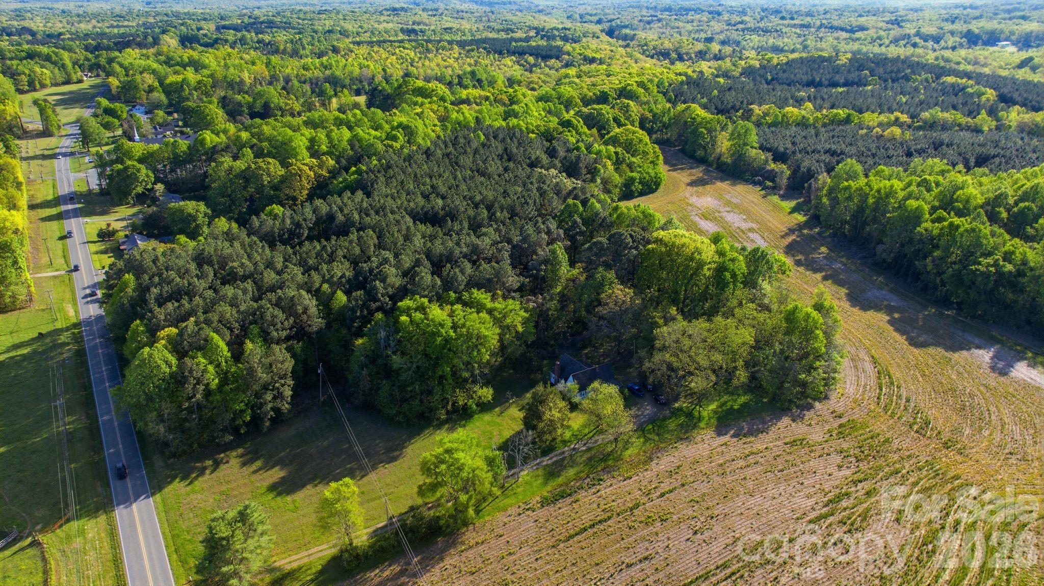1862 Salem Church Road — Lincolnton
