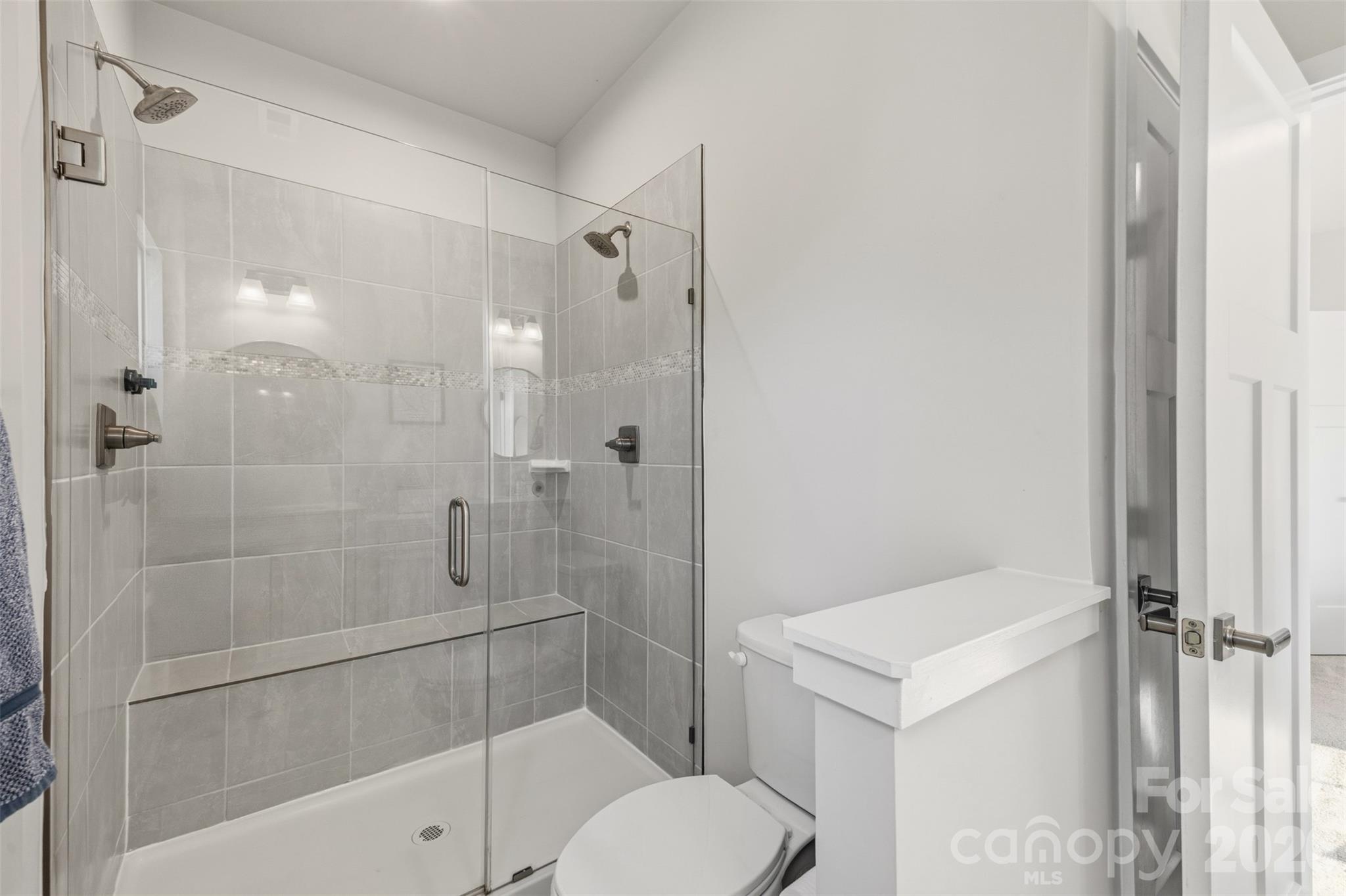 2035 Dornoch Road — Tega Cay