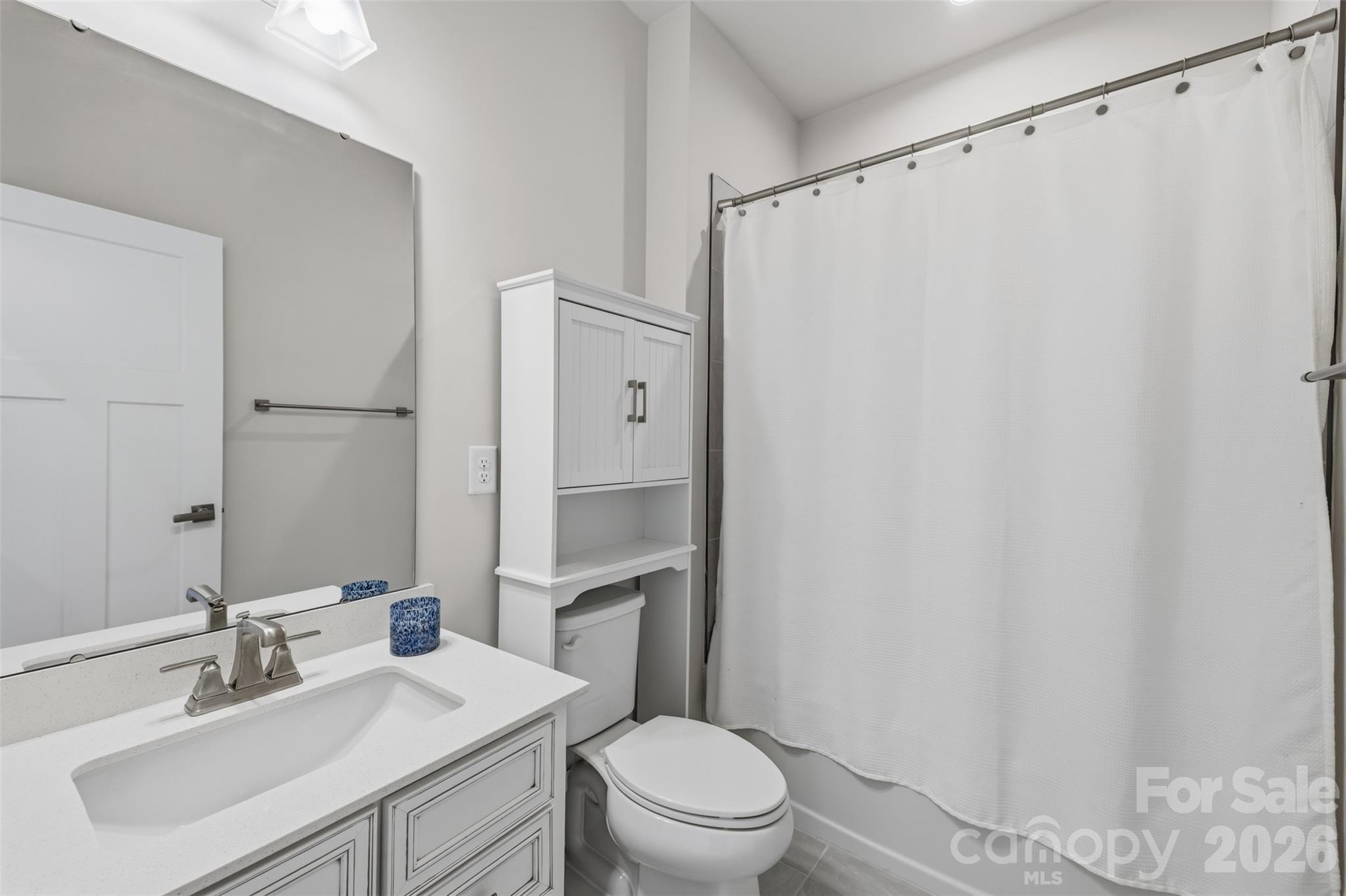 2035 Dornoch Road — Tega Cay
