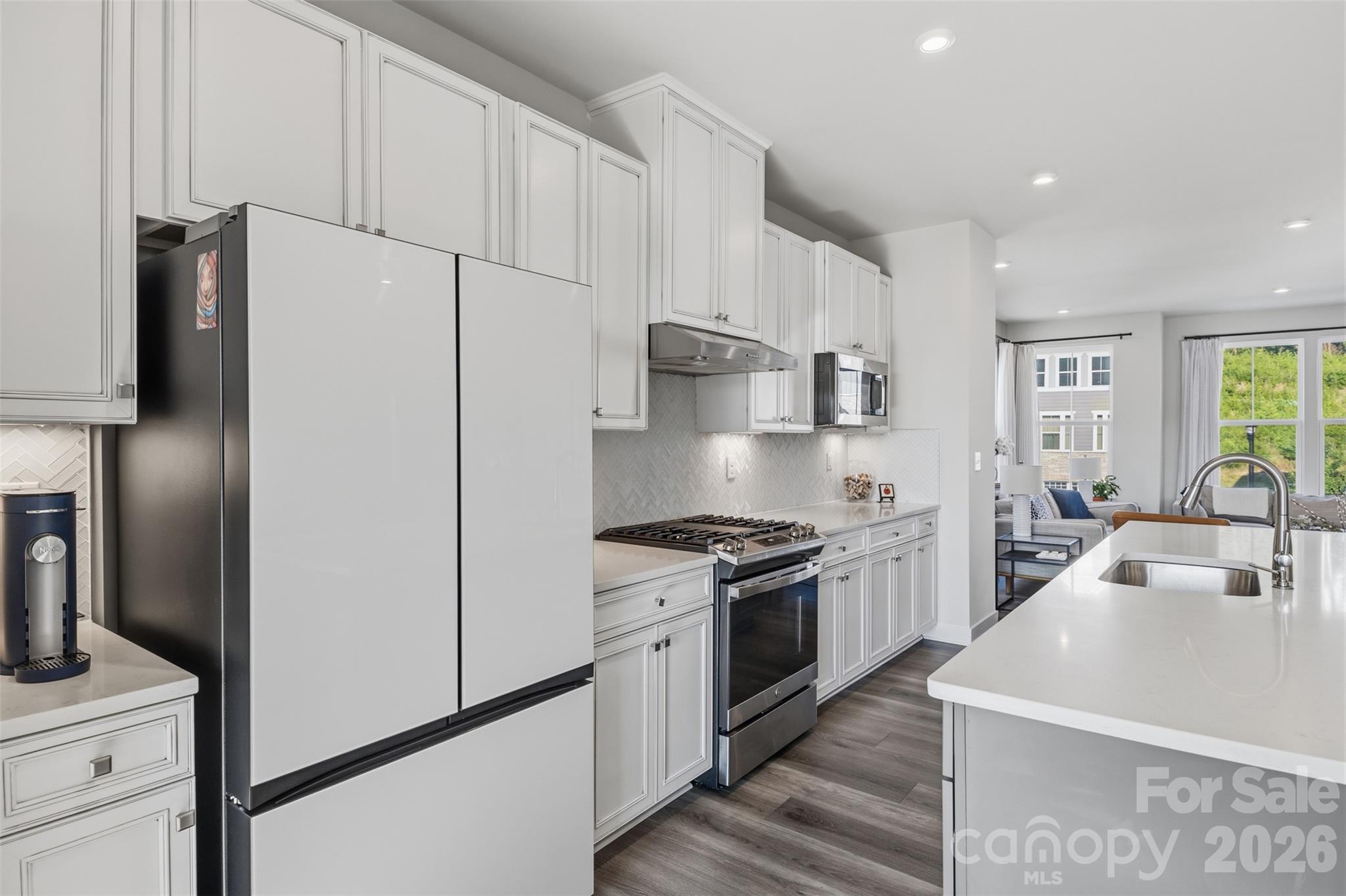 2035 Dornoch Road — Tega Cay