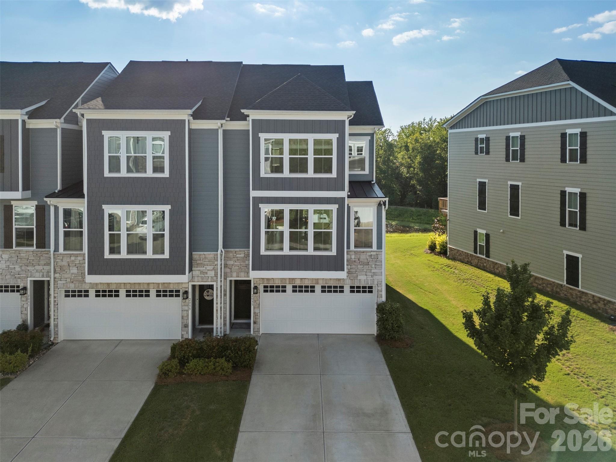 2035 Dornoch Road — Tega Cay