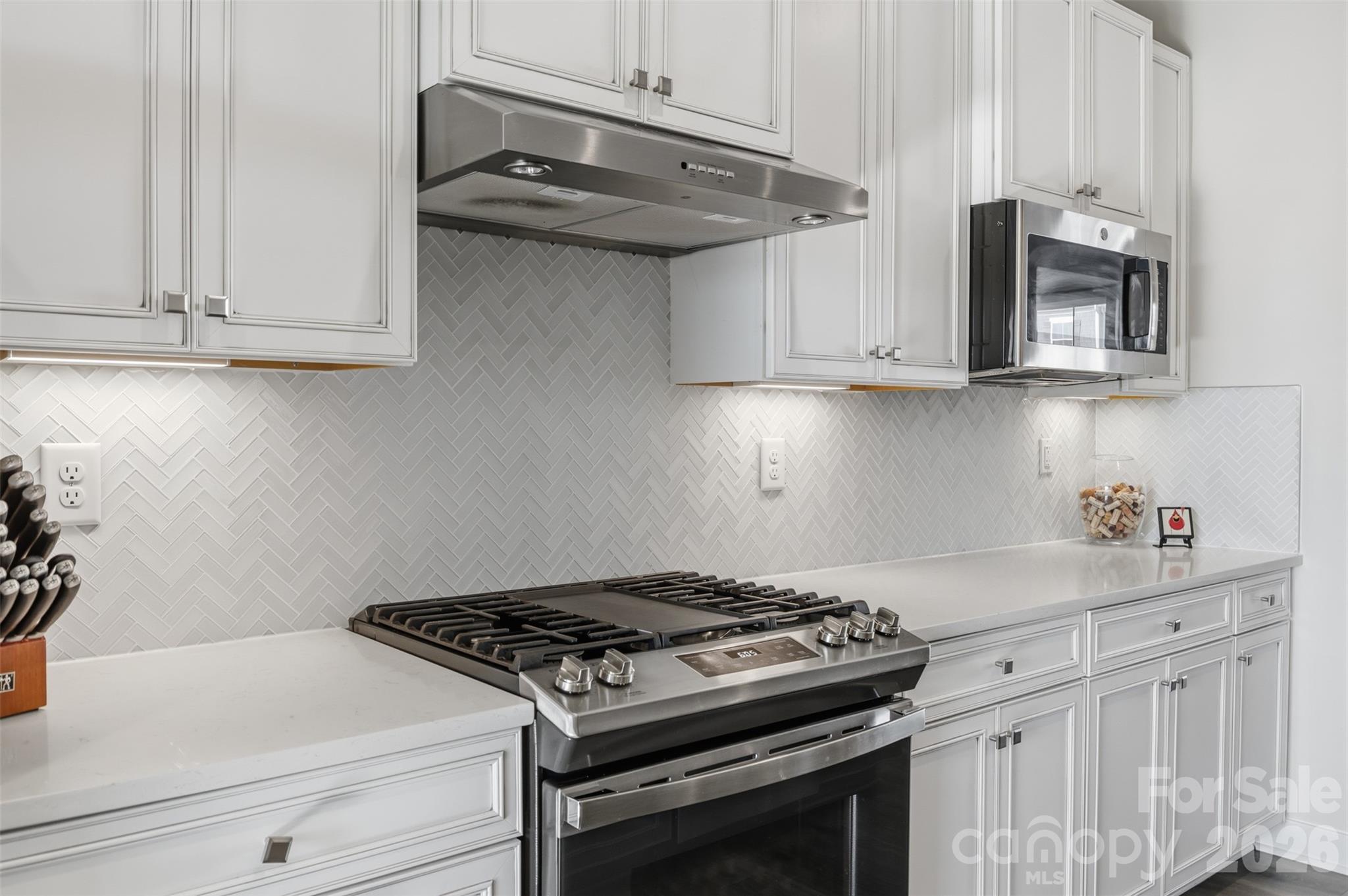 2035 Dornoch Road — Tega Cay