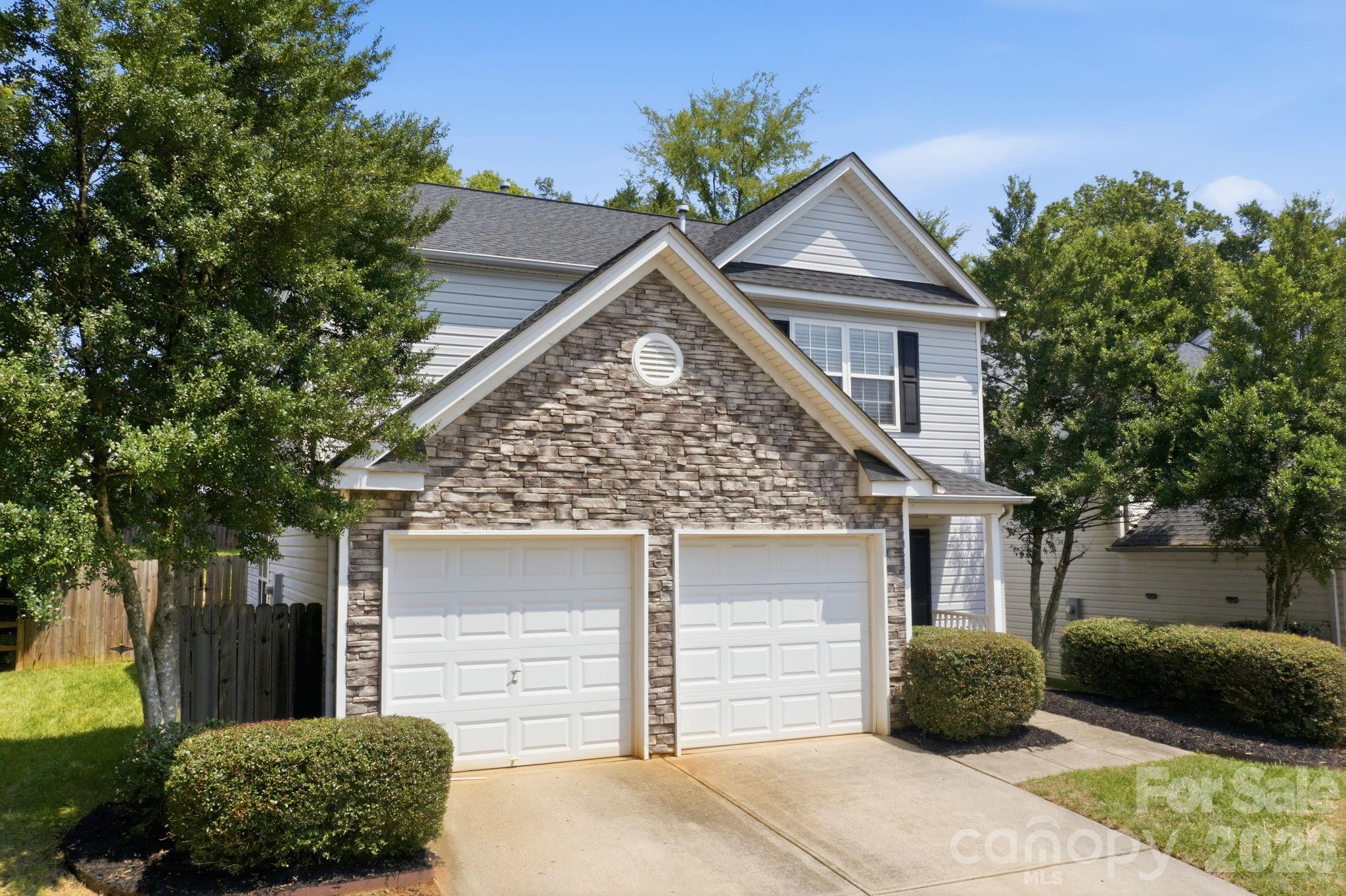 10404 Haddington Drive NW — Charlotte