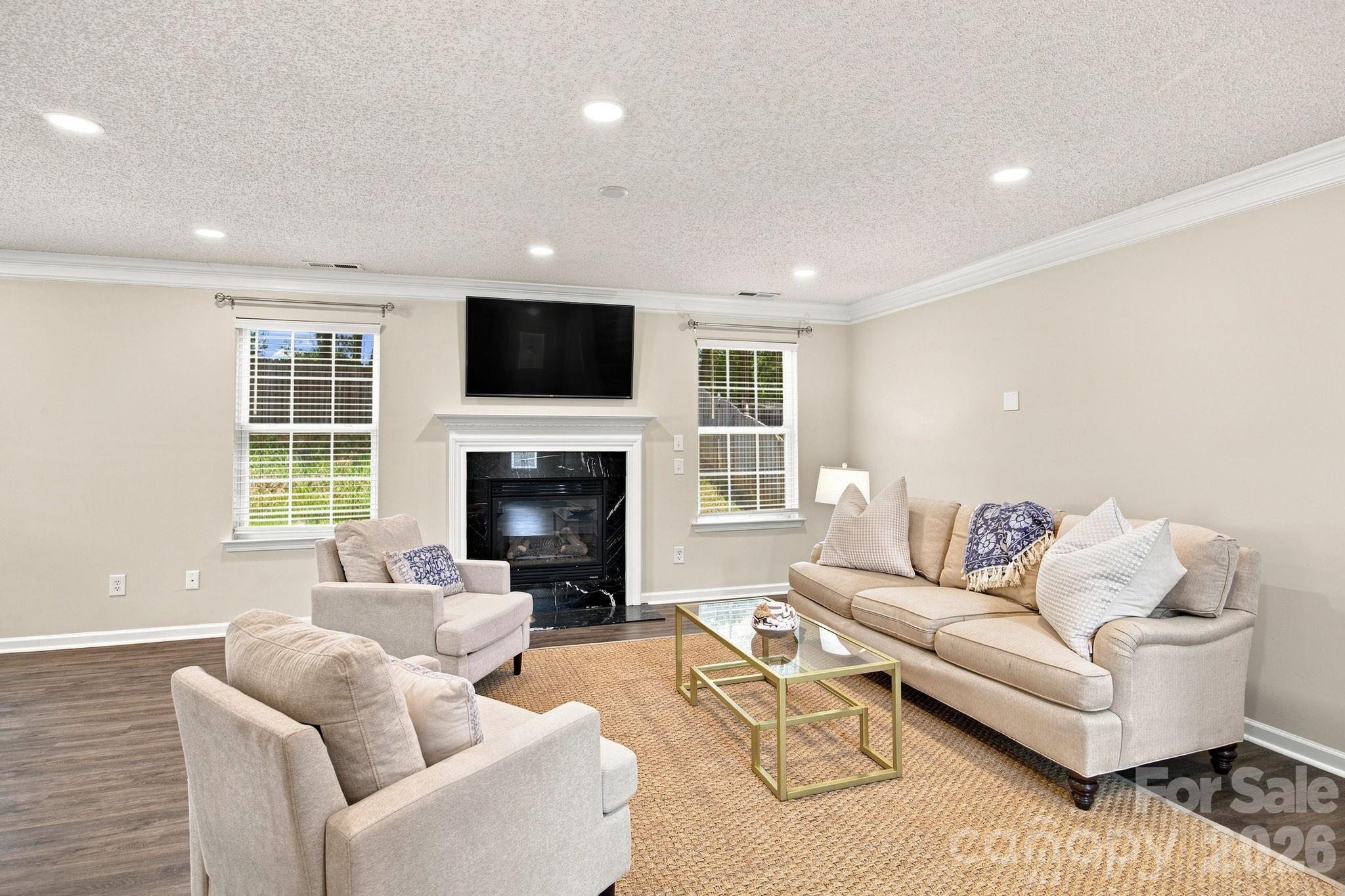 10404 Haddington Drive NW — Charlotte