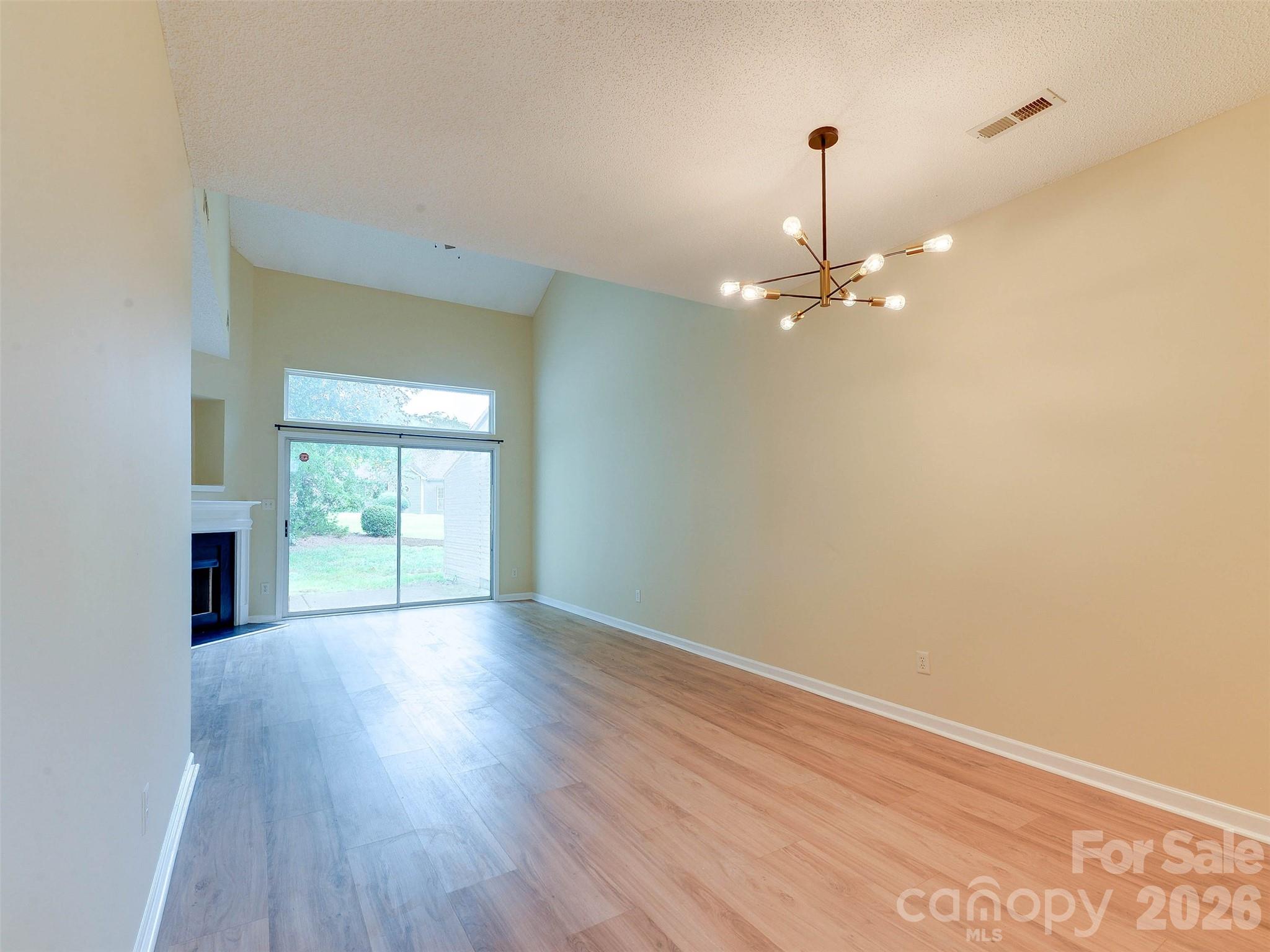 9128 Treyburn Drive — Charlotte