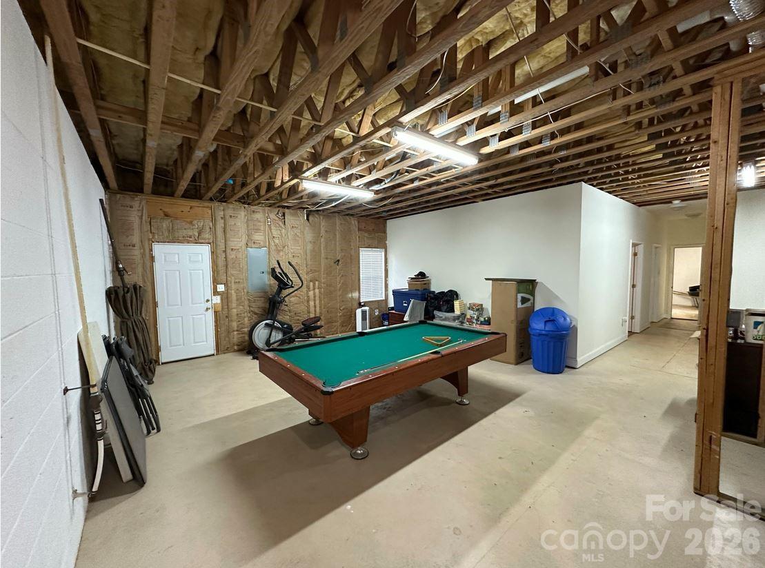 51 Browning Drive — Taylorsville