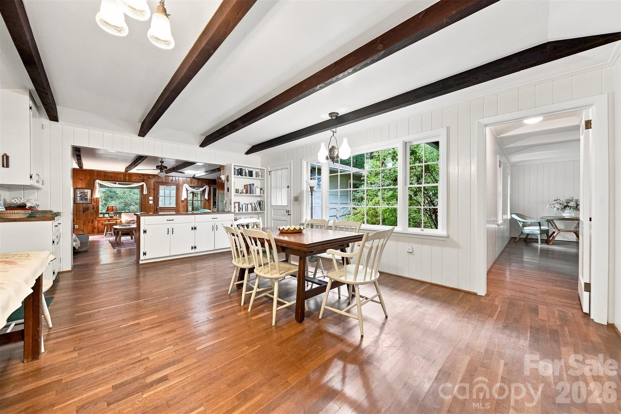 6354 Gingercake Road — Newland