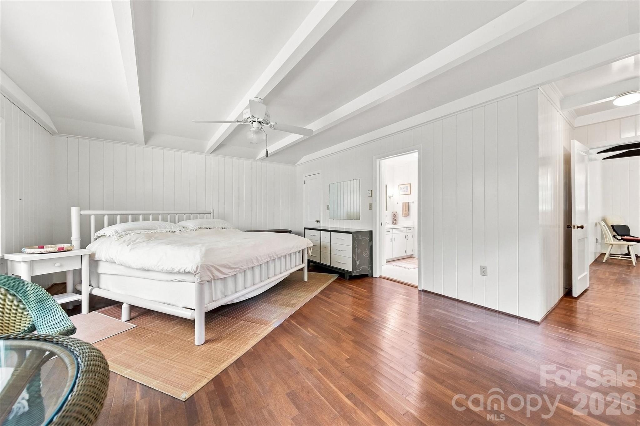 6354 Gingercake Road — Newland