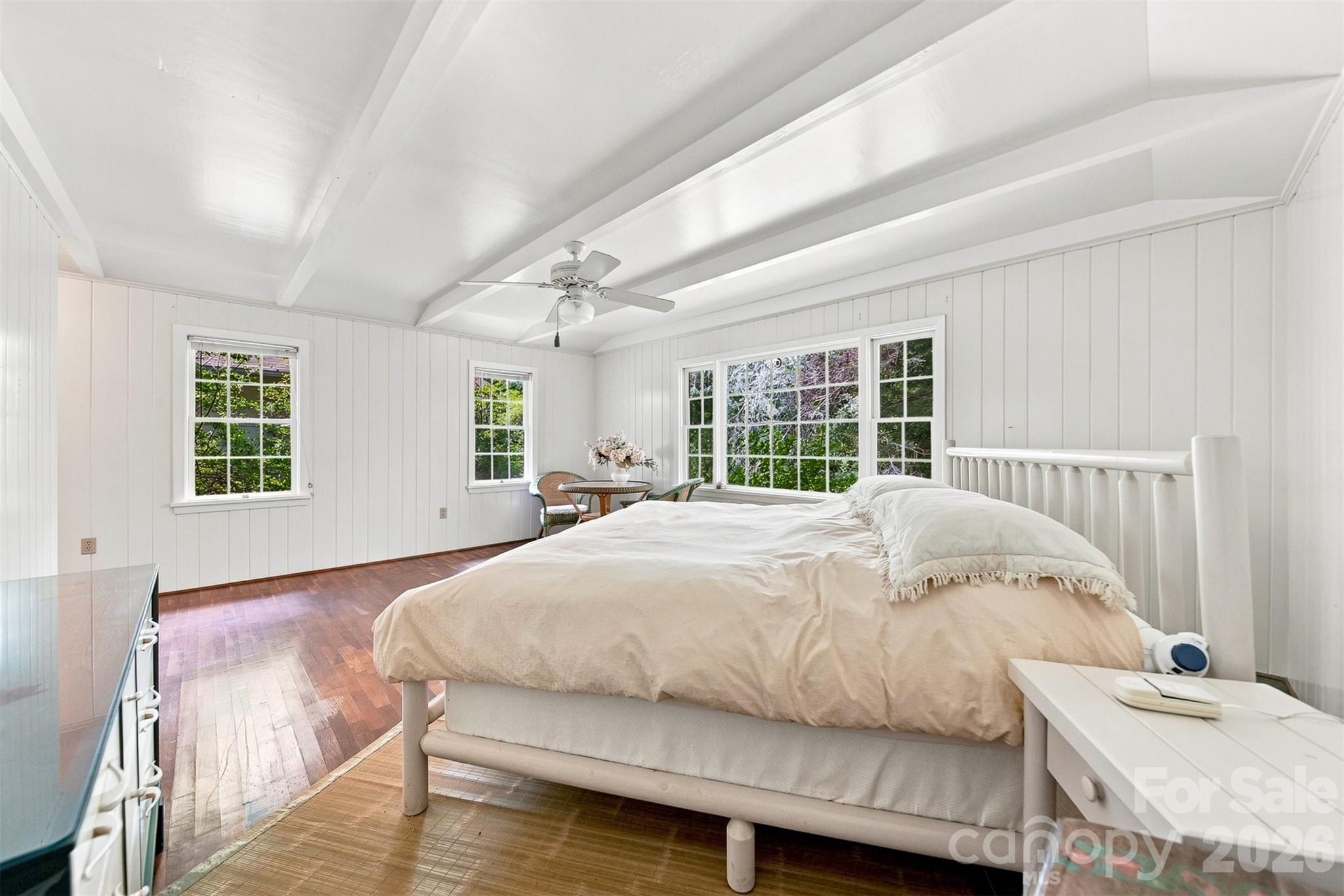 6354 Gingercake Road — Newland