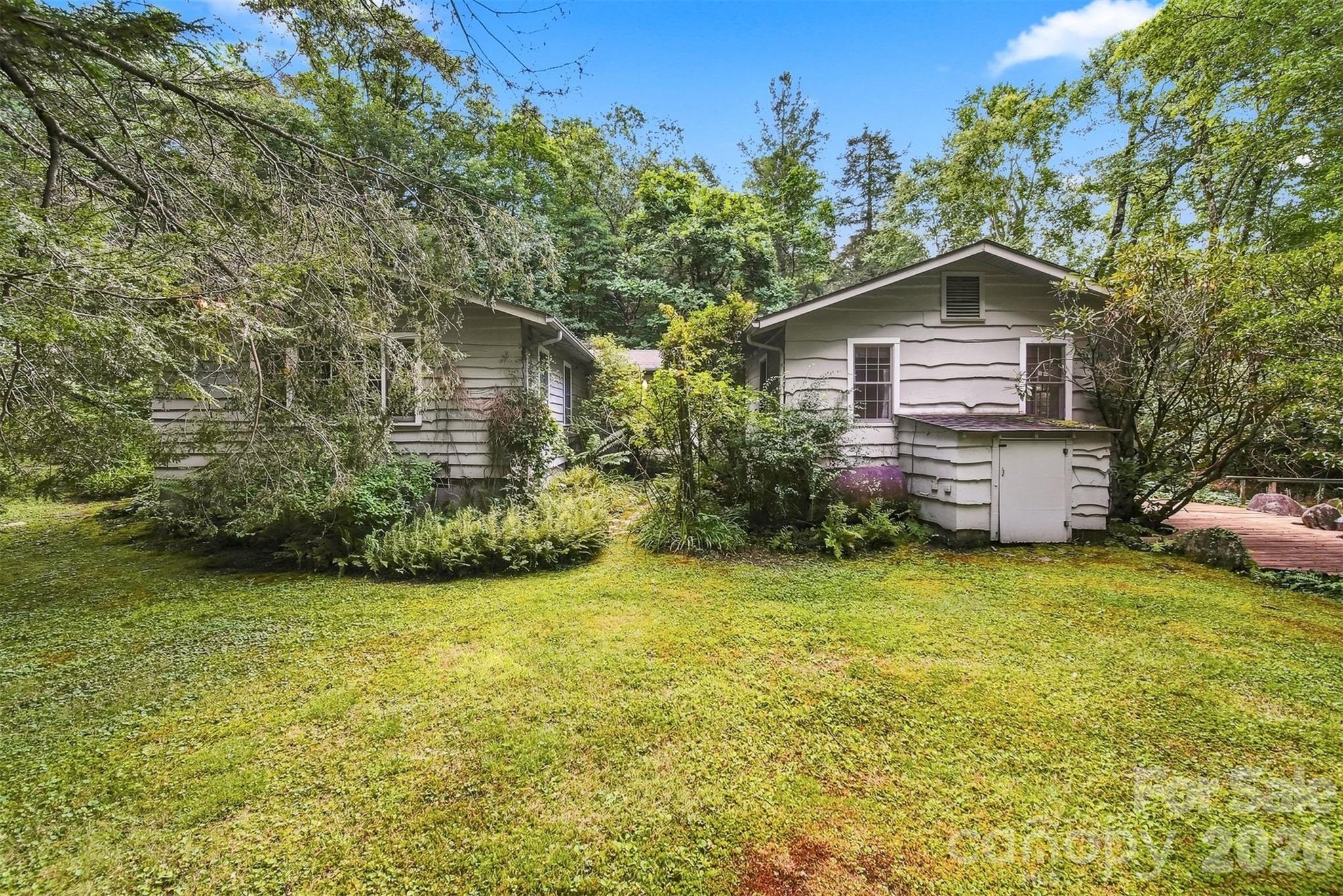 6354 Gingercake Road — Newland