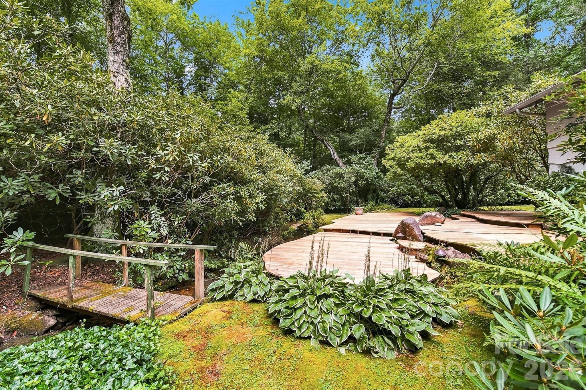 6354 Gingercake Road — Newland