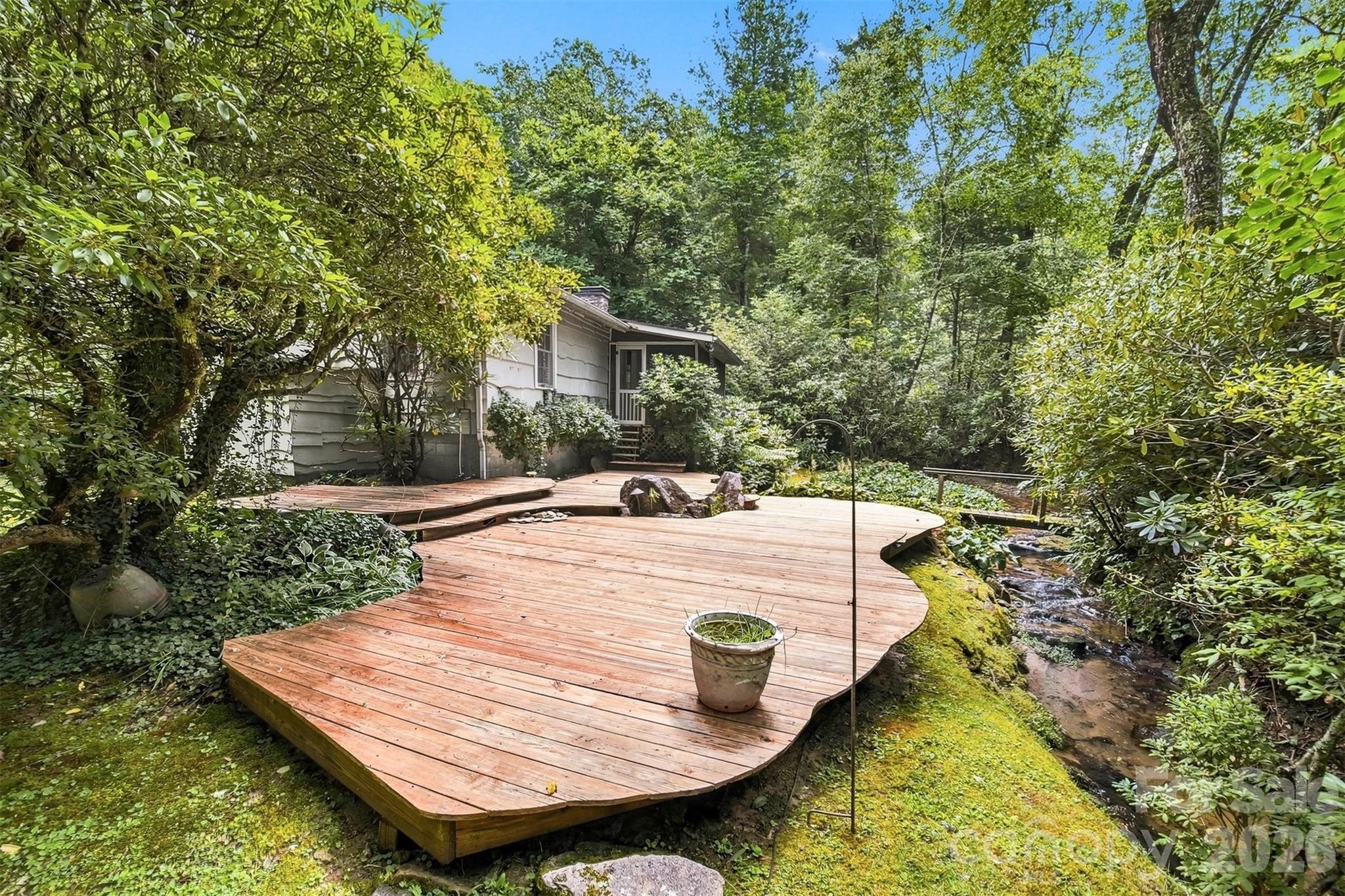 6354 Gingercake Road — Newland