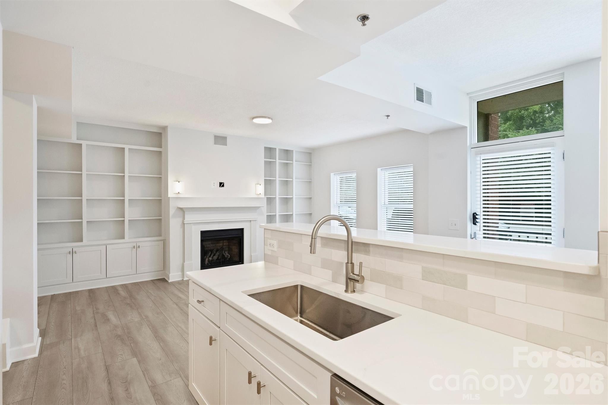 1320 Fillmore Avenue #129 — Charlotte