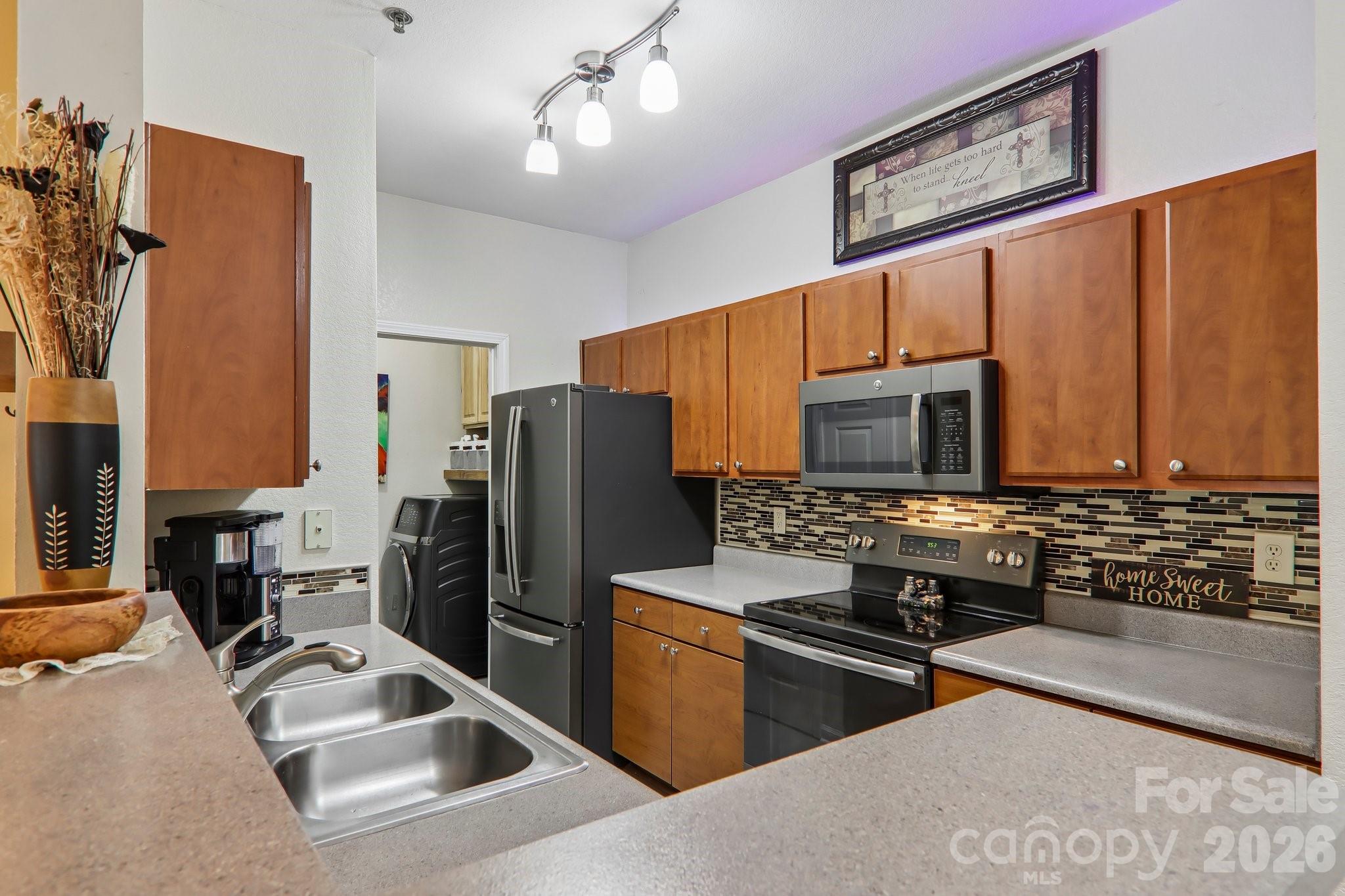 100 Vista Lake Drive #2 — Candler