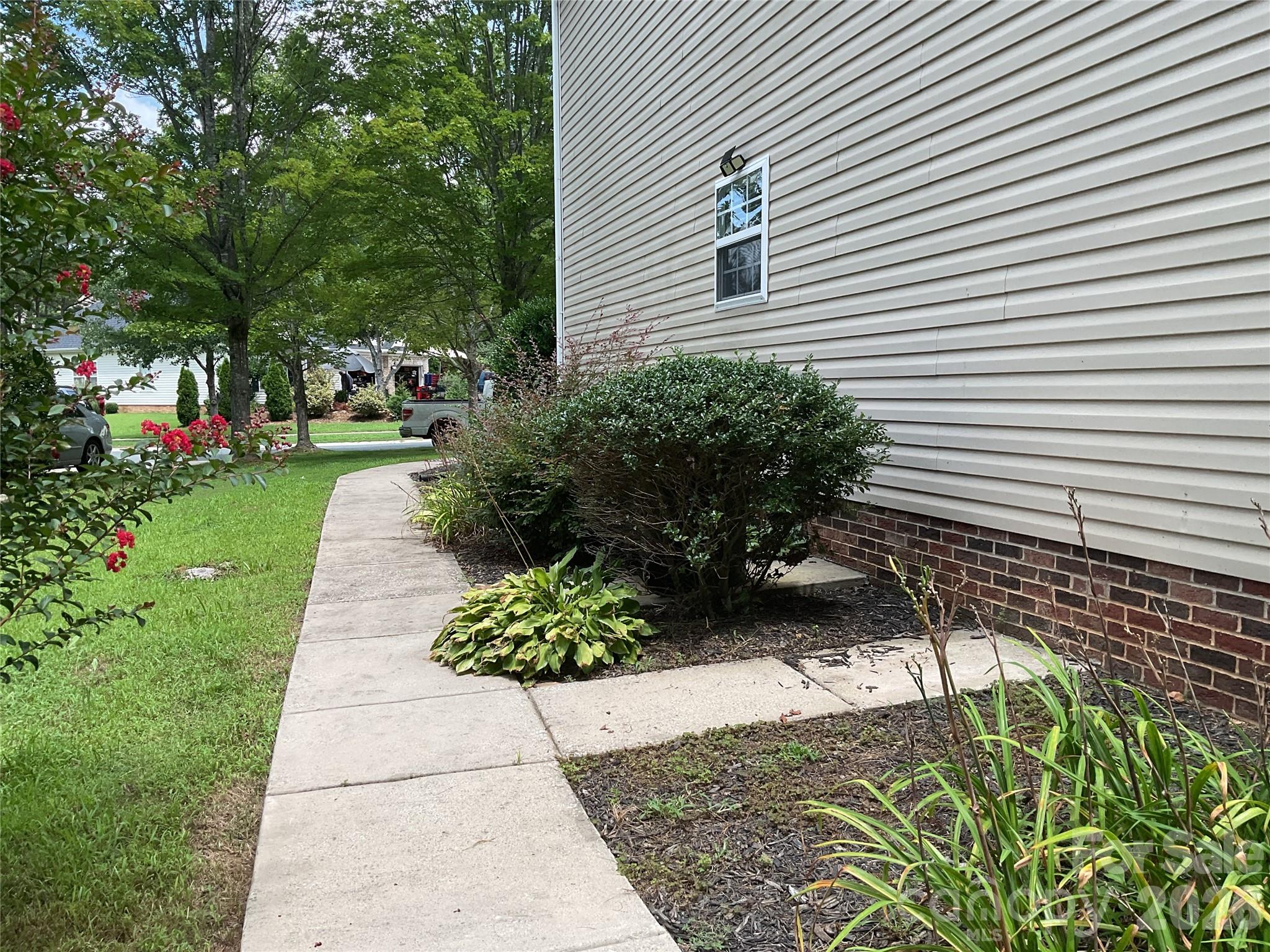 935 Wind Carved Lane — Monroe