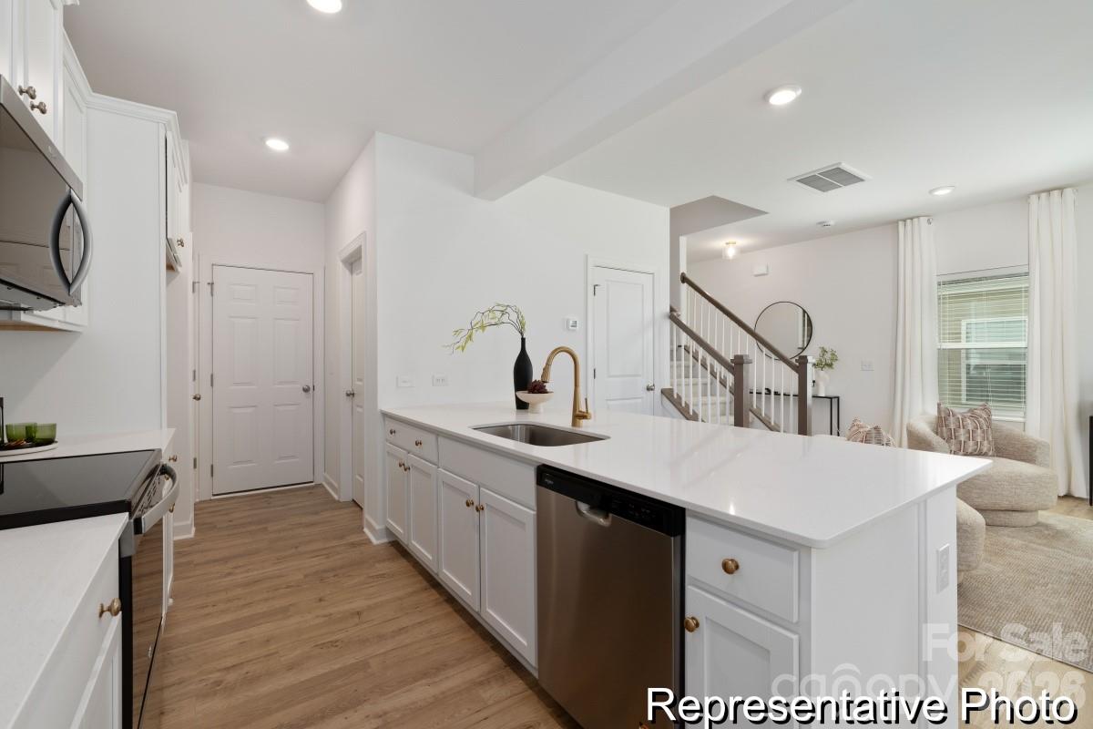 1103 Lorrie Lane #416 — Albemarle