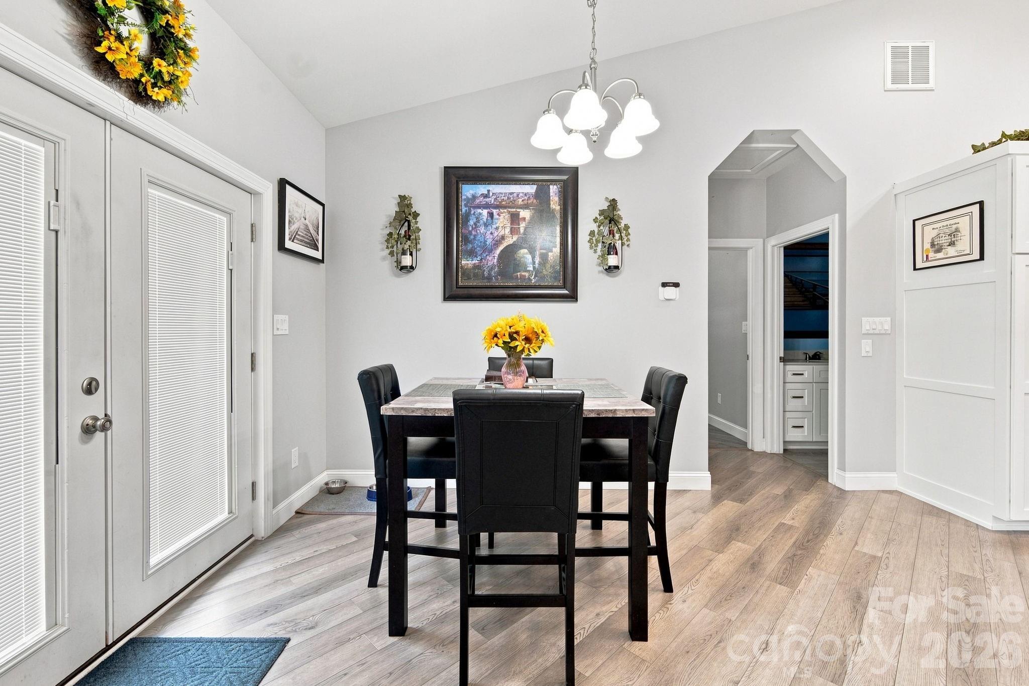 295 Idlewood Drive — Marion