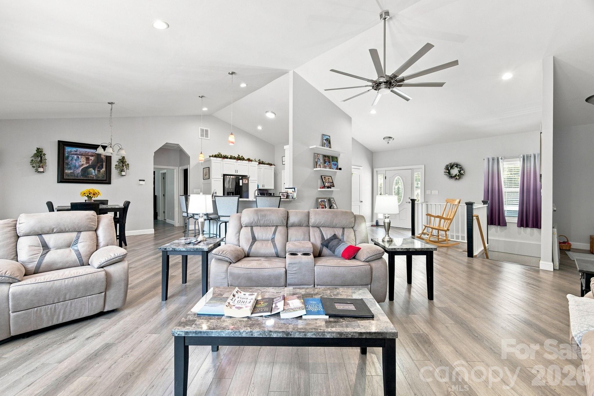 295 Idlewood Drive — Marion