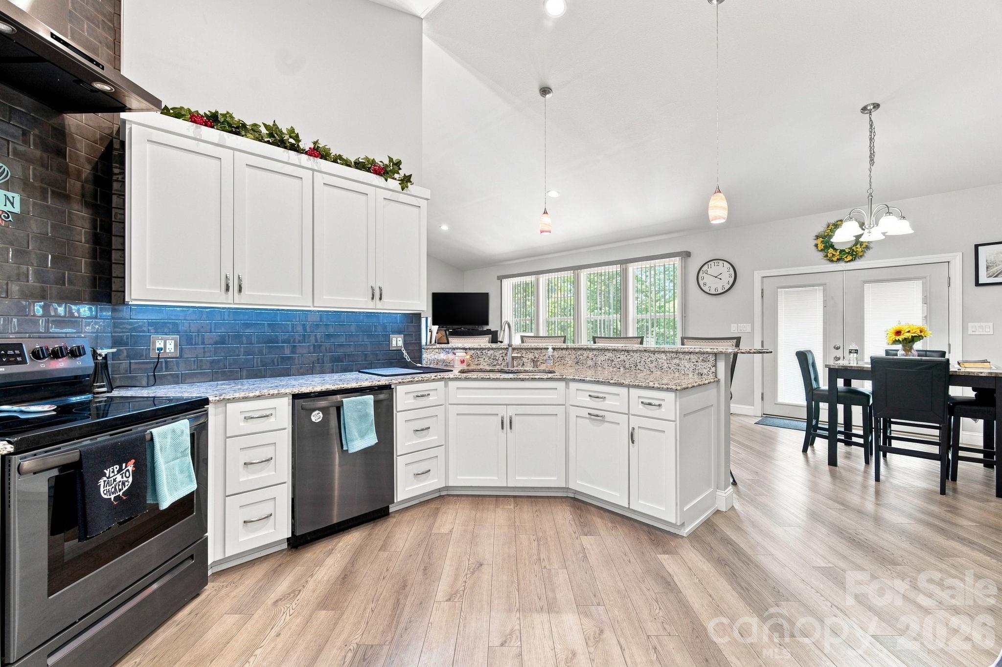 295 Idlewood Drive — Marion