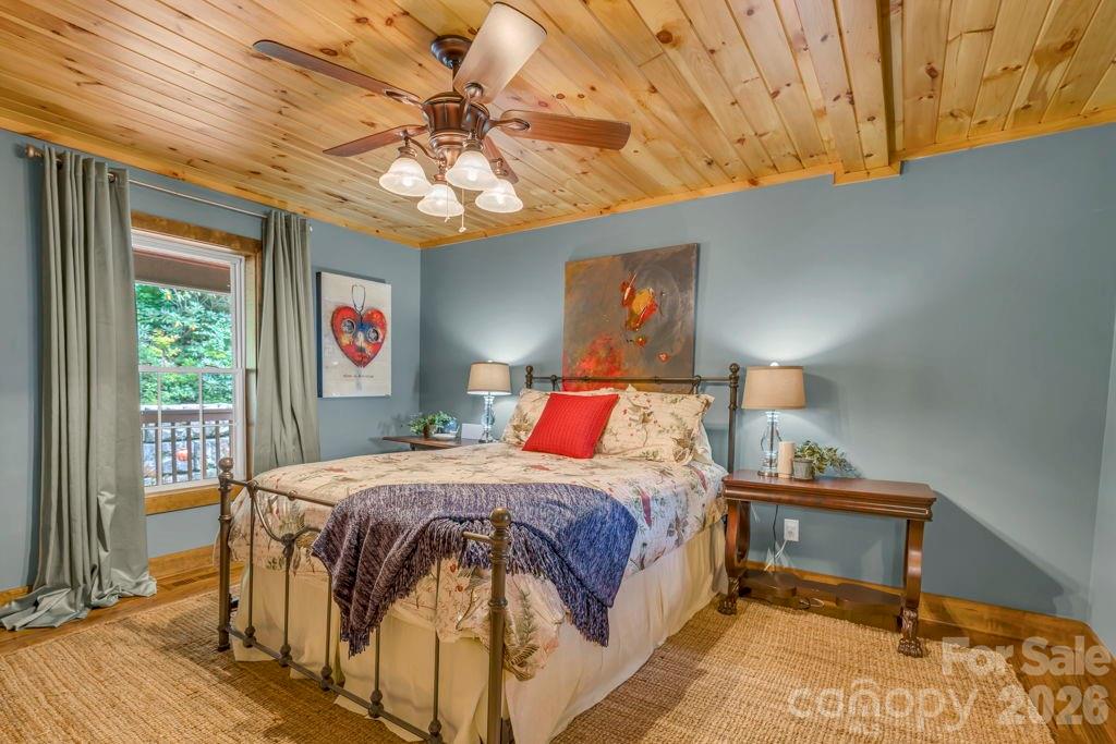 199 Bear Drive — Blowing Rock