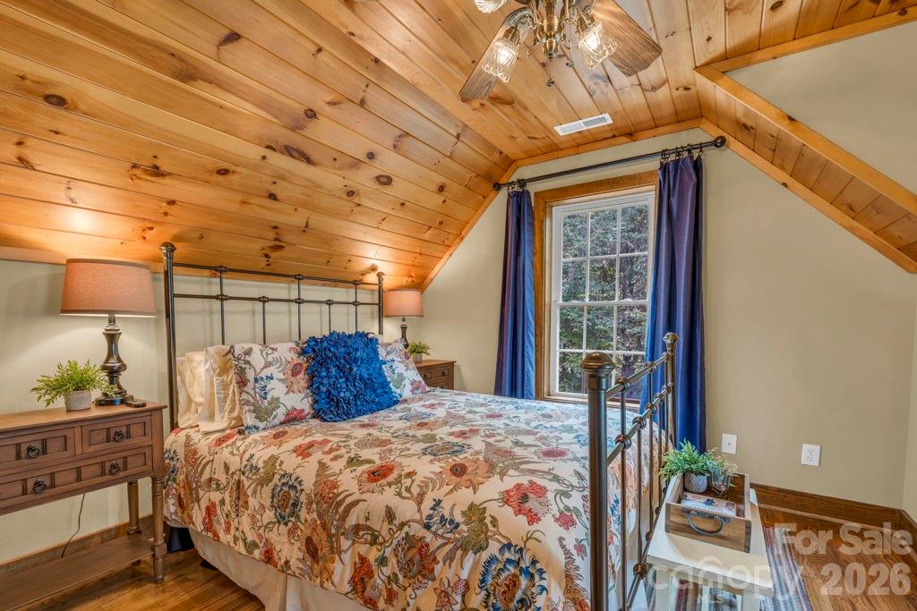 199 Bear Drive — Blowing Rock