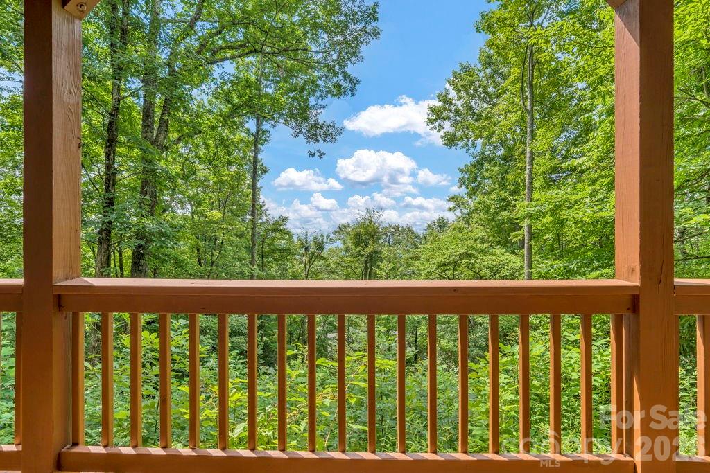 199 Bear Drive — Blowing Rock