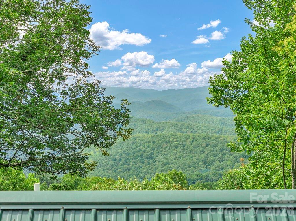 199 Bear Drive — Blowing Rock