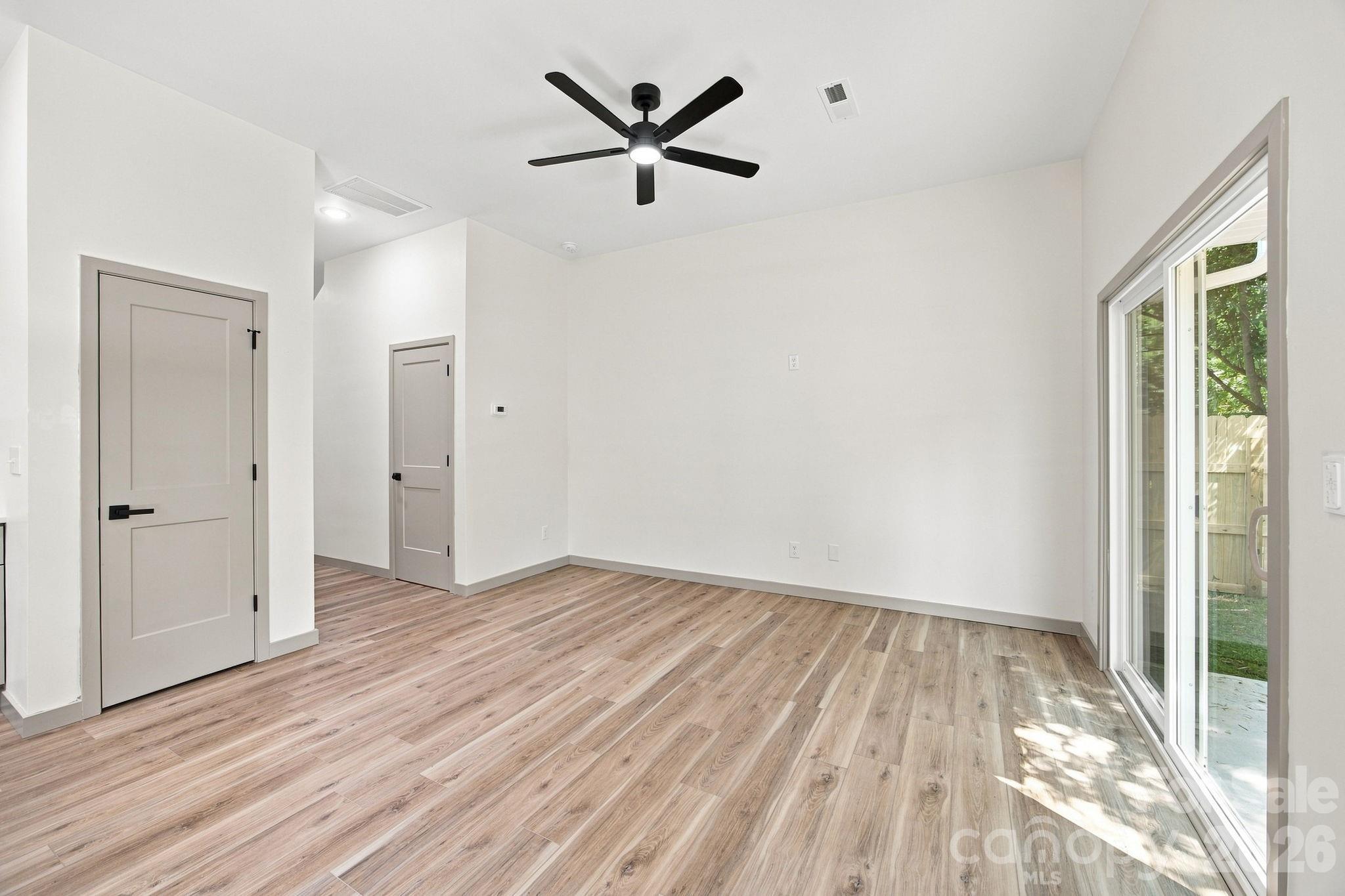 325 Lincoln Street SW #1/Unit A — Concord