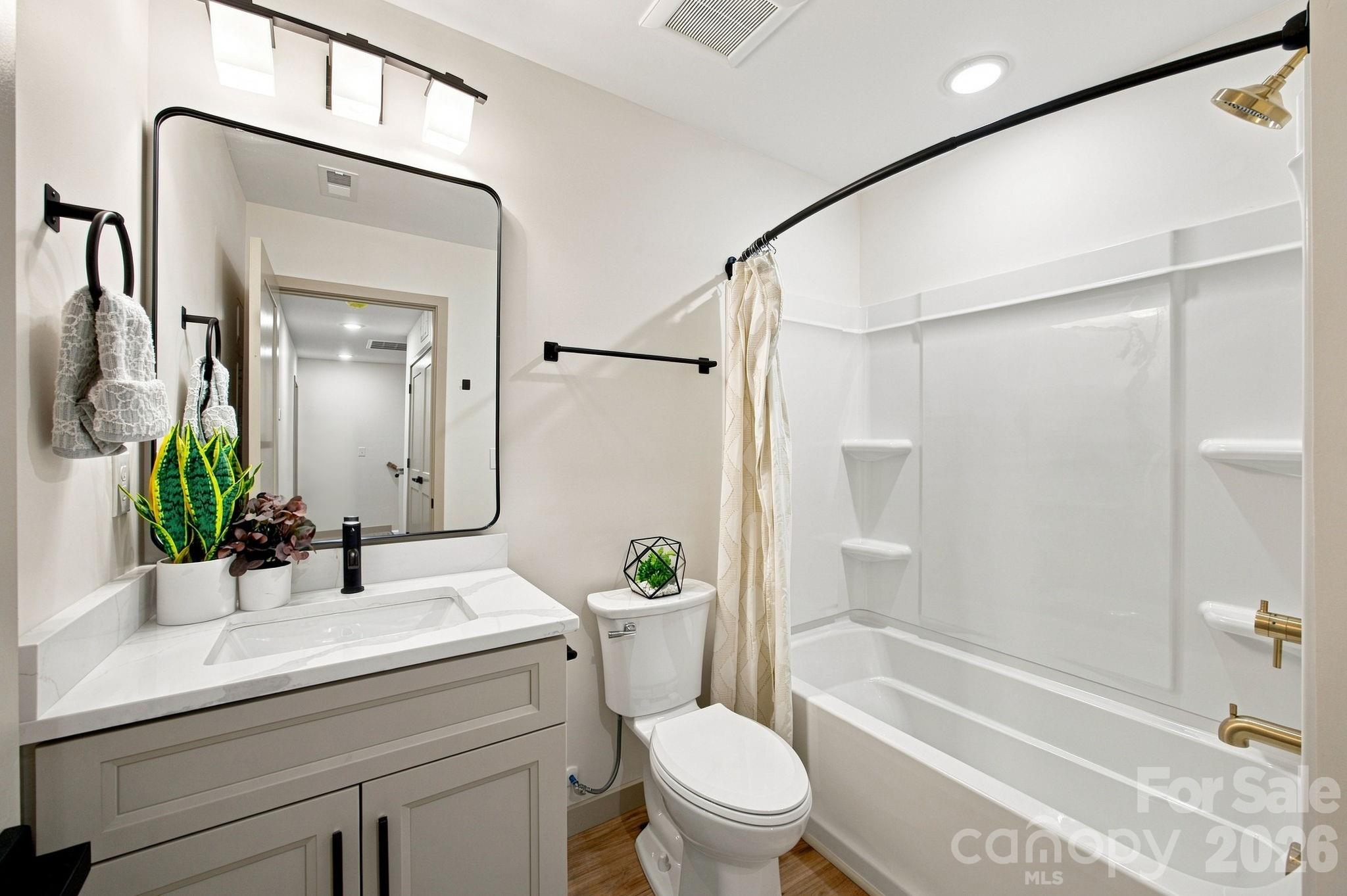 325 Lincoln Street SW #1/Unit A — Concord