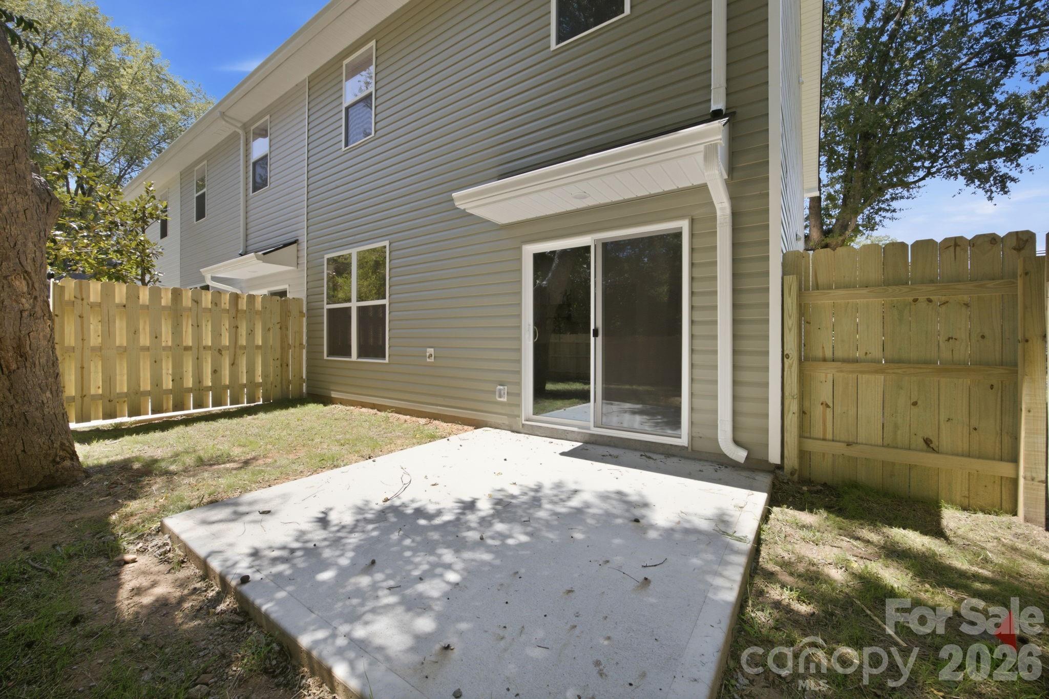 325 Lincoln Street SW #1/Unit A — Concord