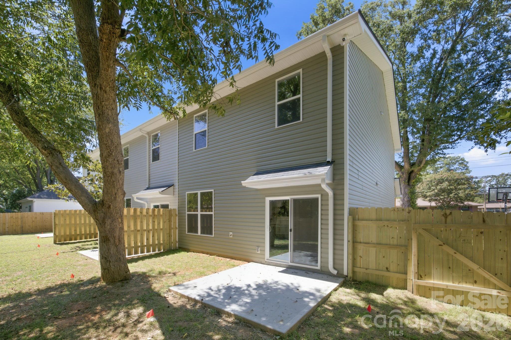 325 Lincoln Street SW #1/Unit A — Concord