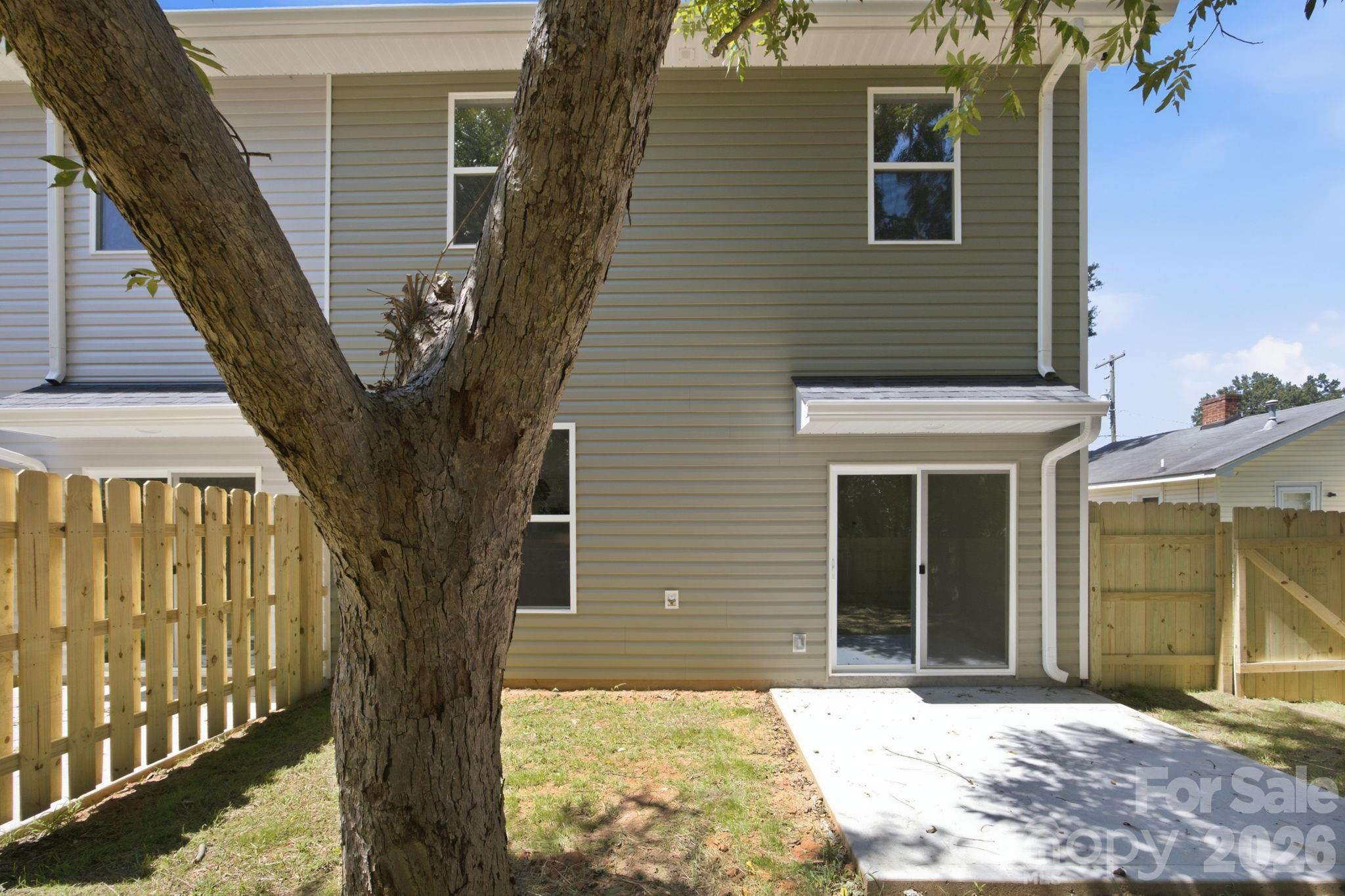325 Lincoln Street SW #1/Unit A — Concord