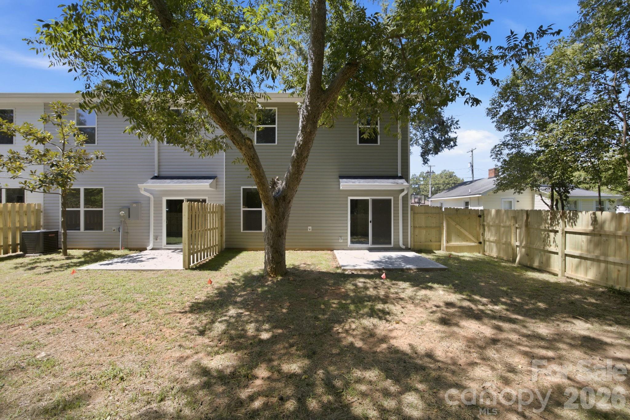 325 Lincoln Street SW #1/Unit A — Concord