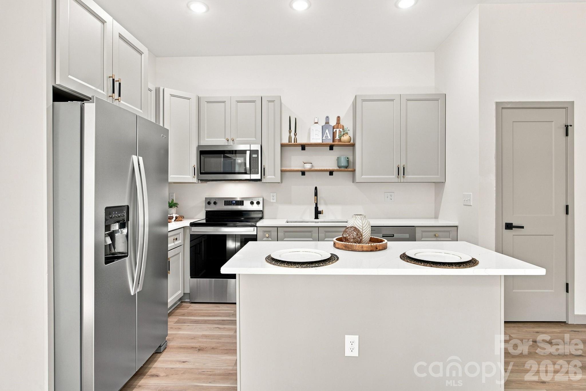 325 Lincoln Street SW #1/Unit A — Concord