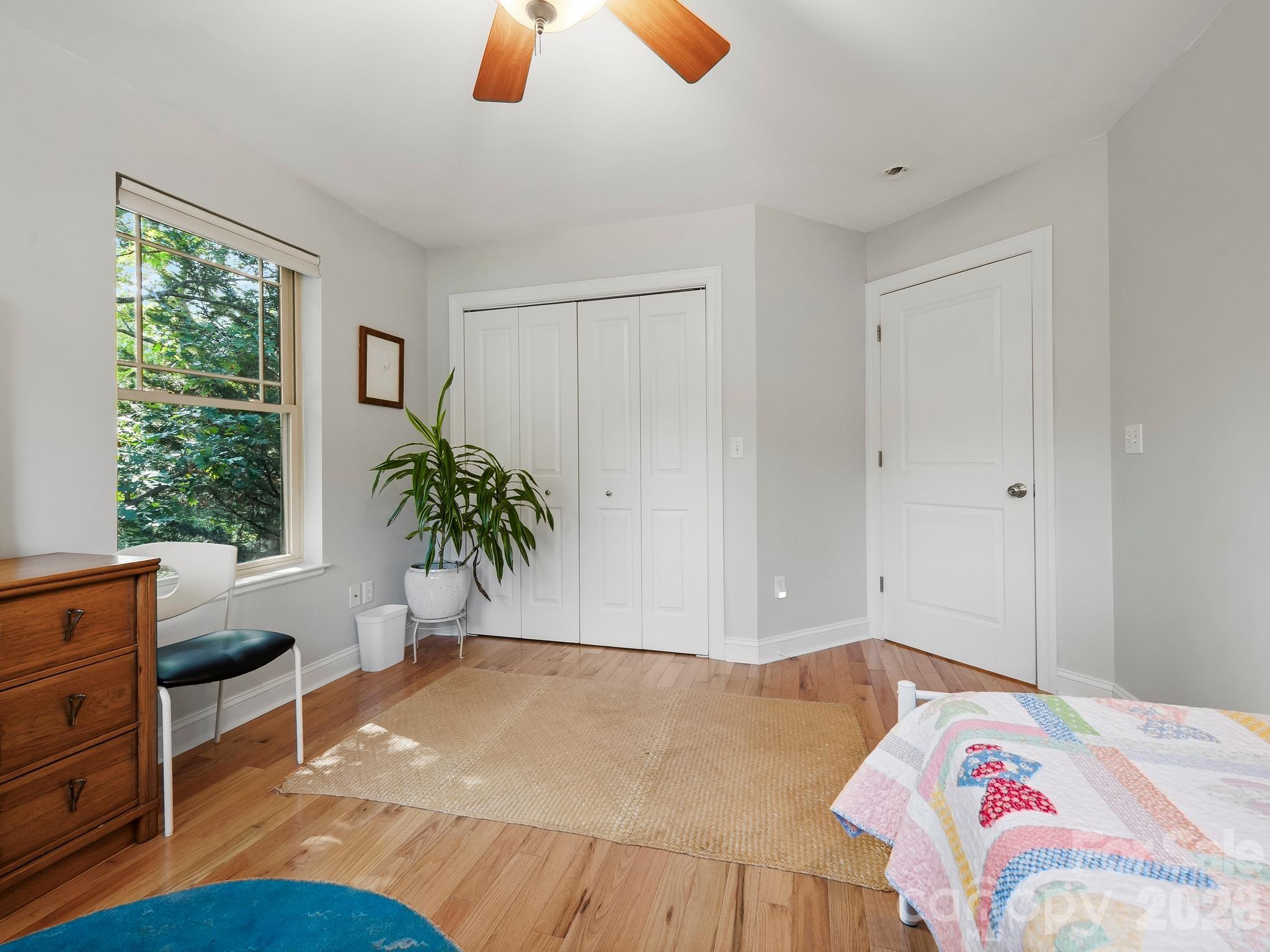 56 Harvard Place — Asheville