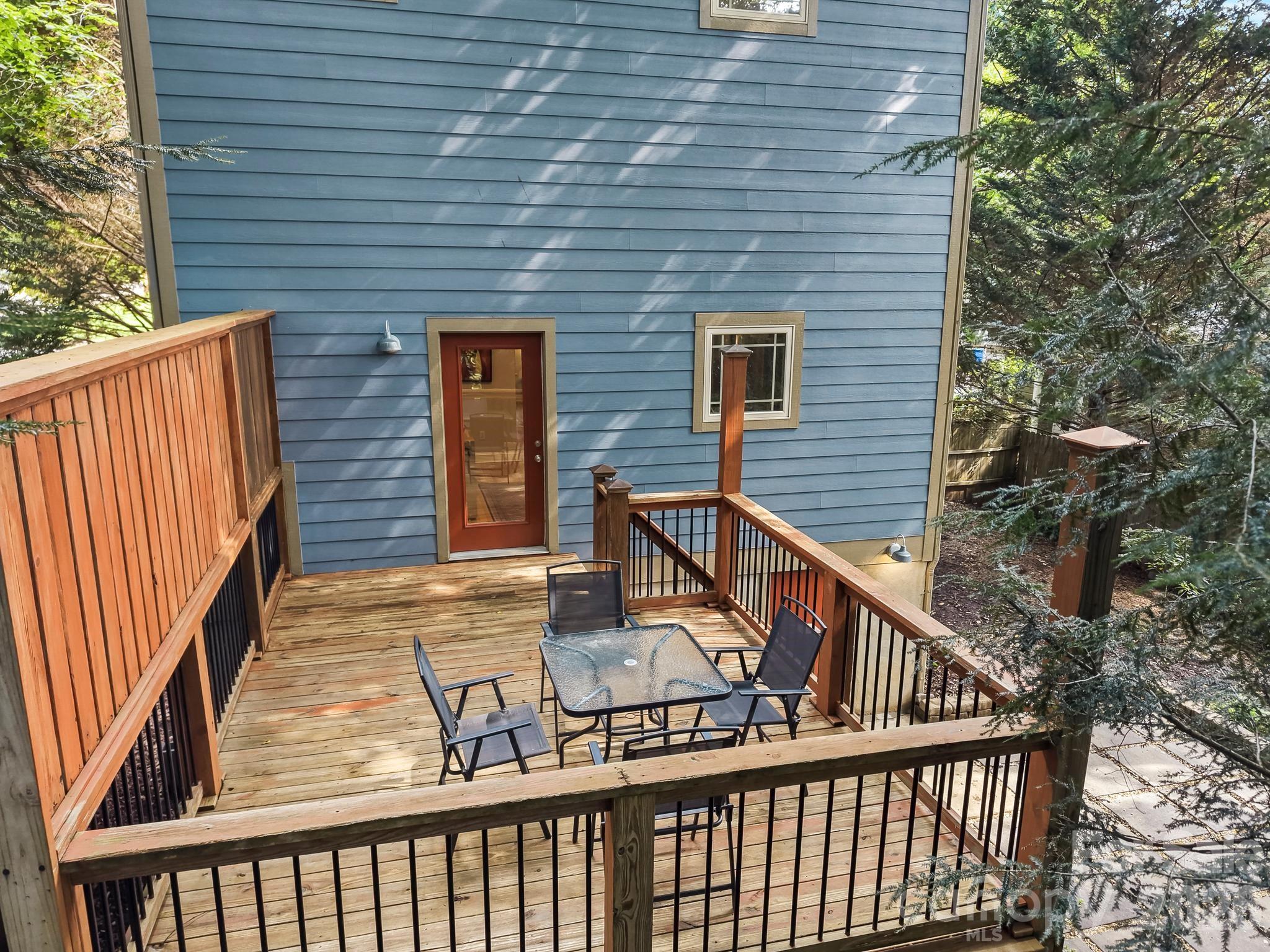 56 Harvard Place — Asheville