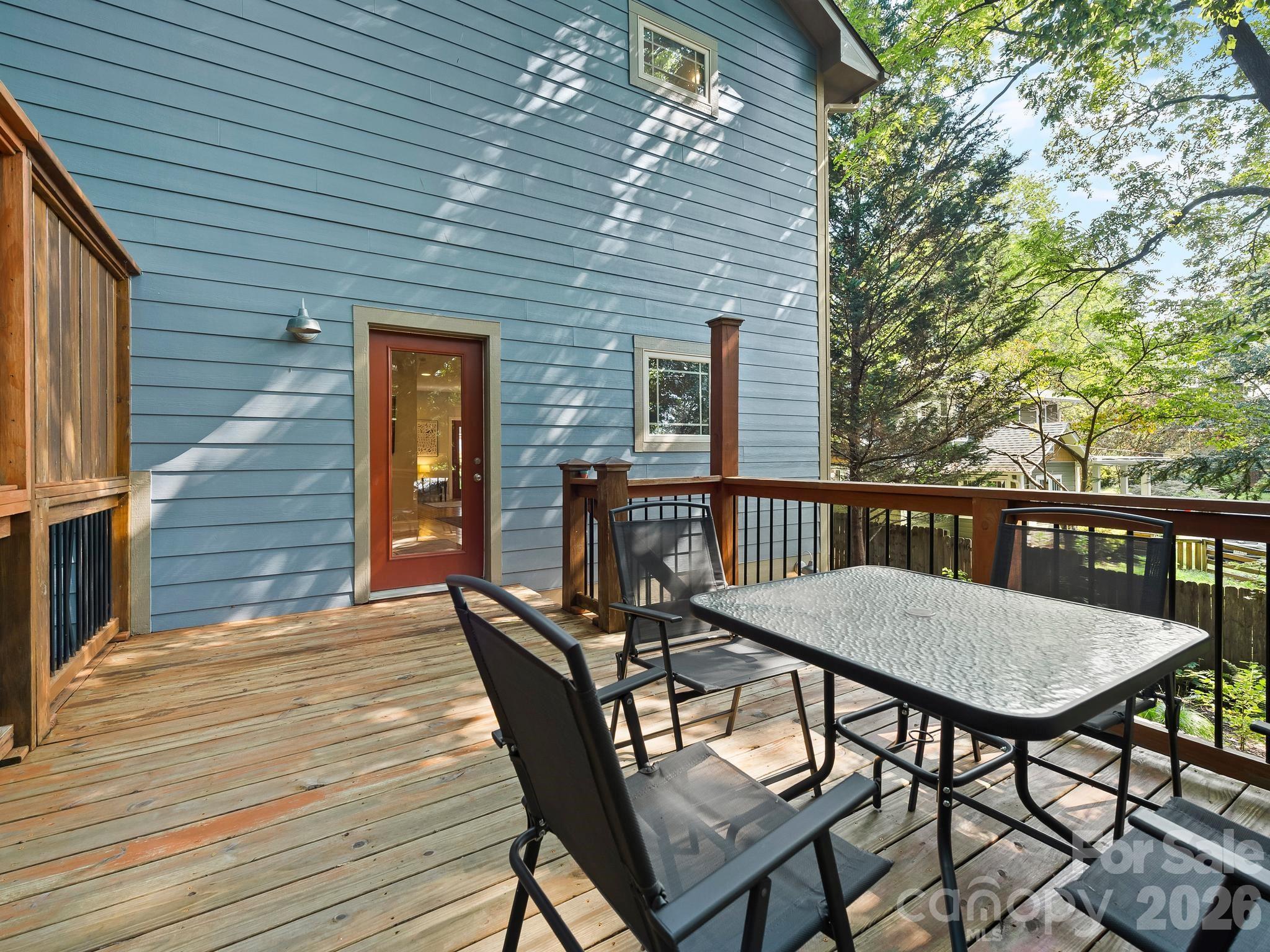 56 Harvard Place — Asheville