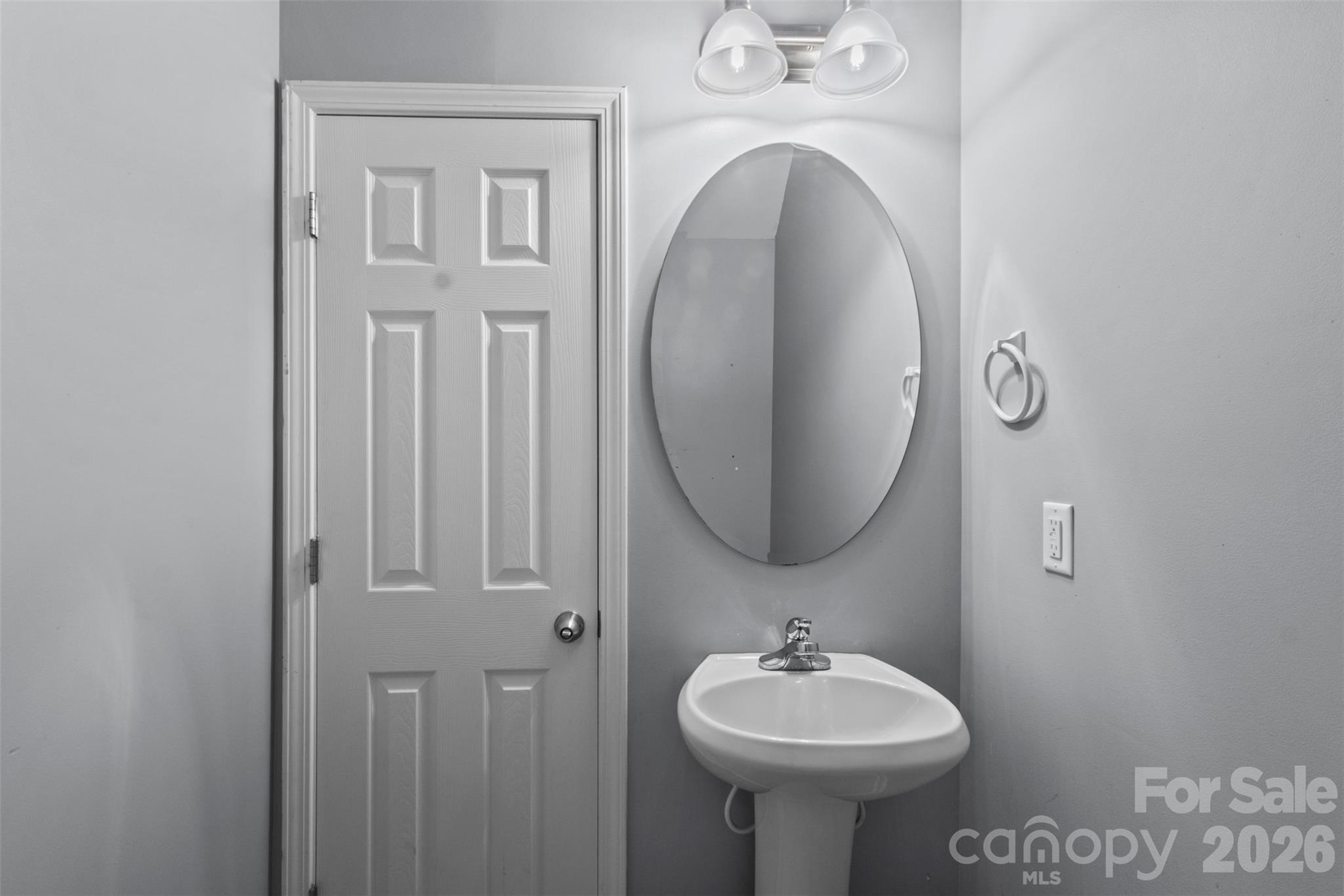 4707 Craigmoss Lane — Charlotte
