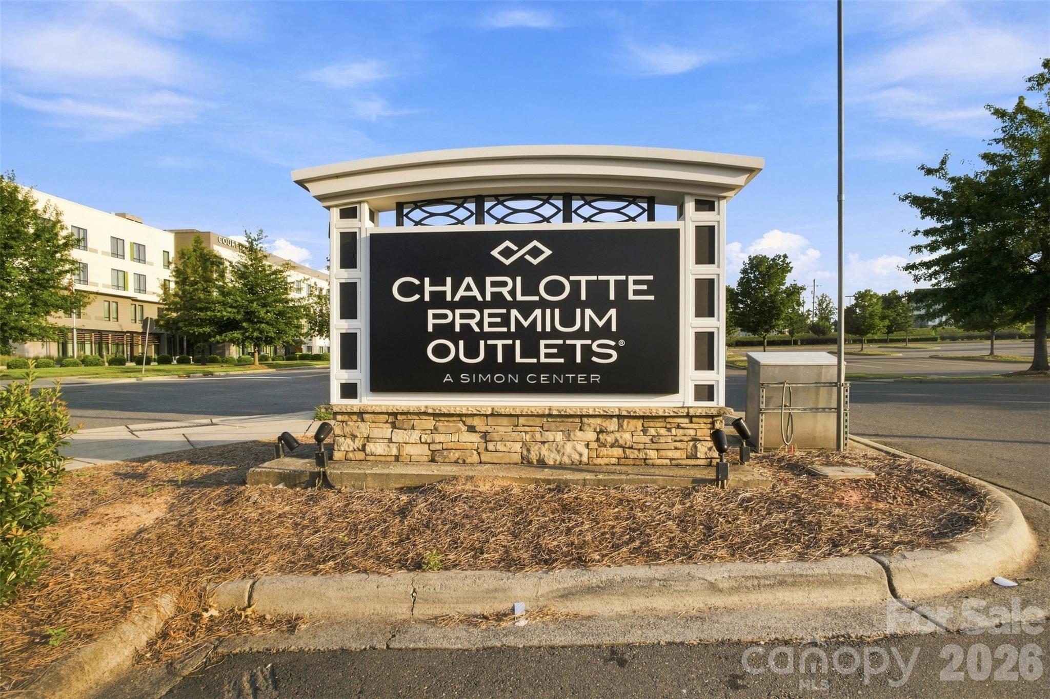 4707 Craigmoss Lane — Charlotte