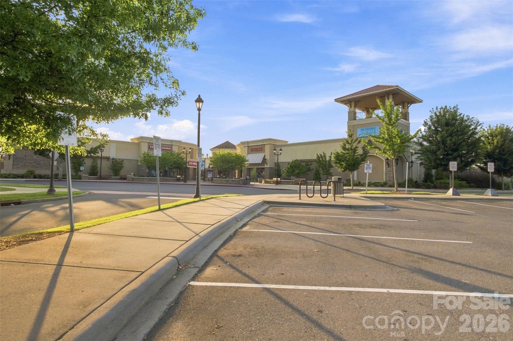 4707 Craigmoss Lane — Charlotte