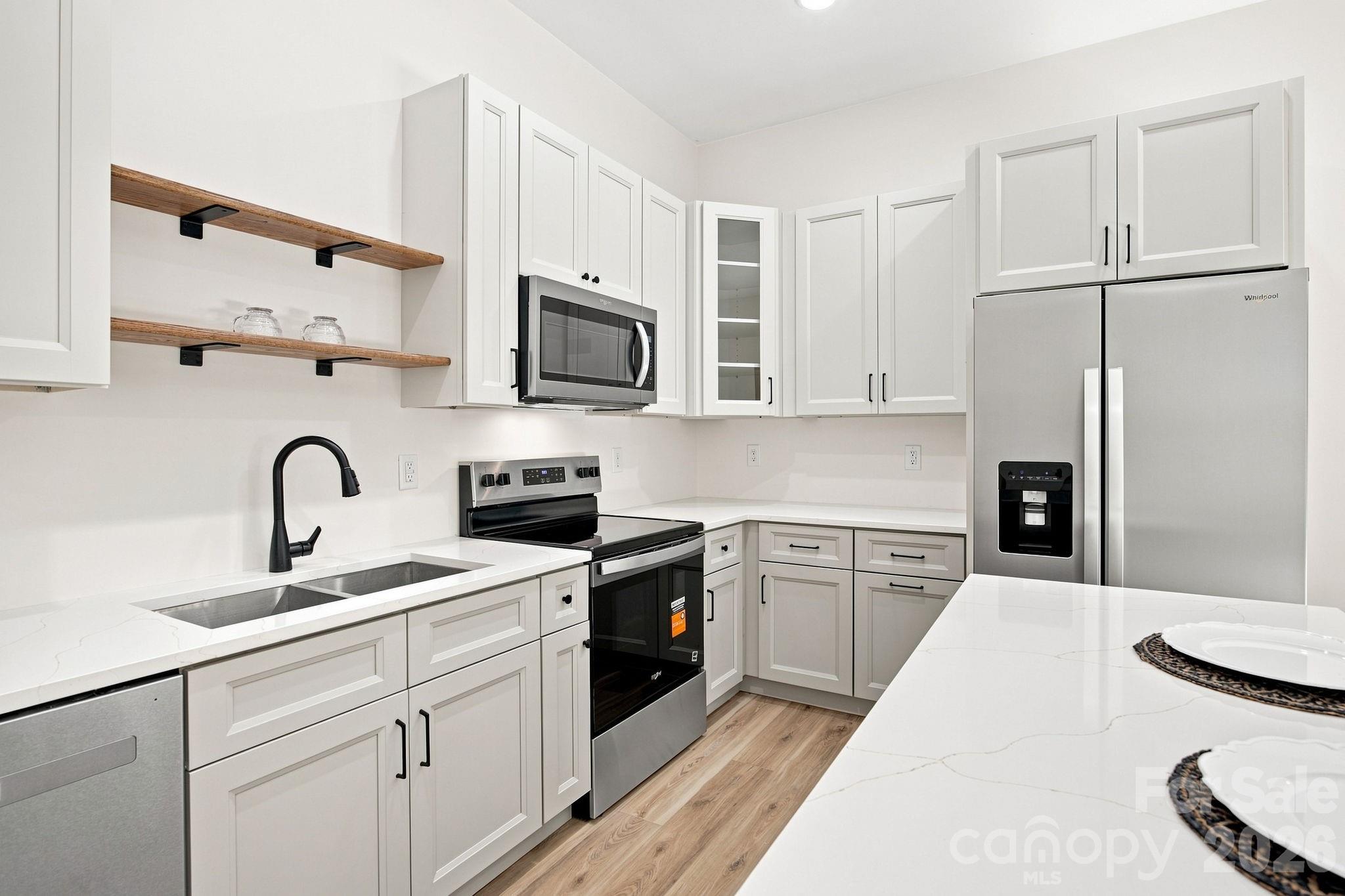 325 Lincoln Street SW #2/Unit B — Concord