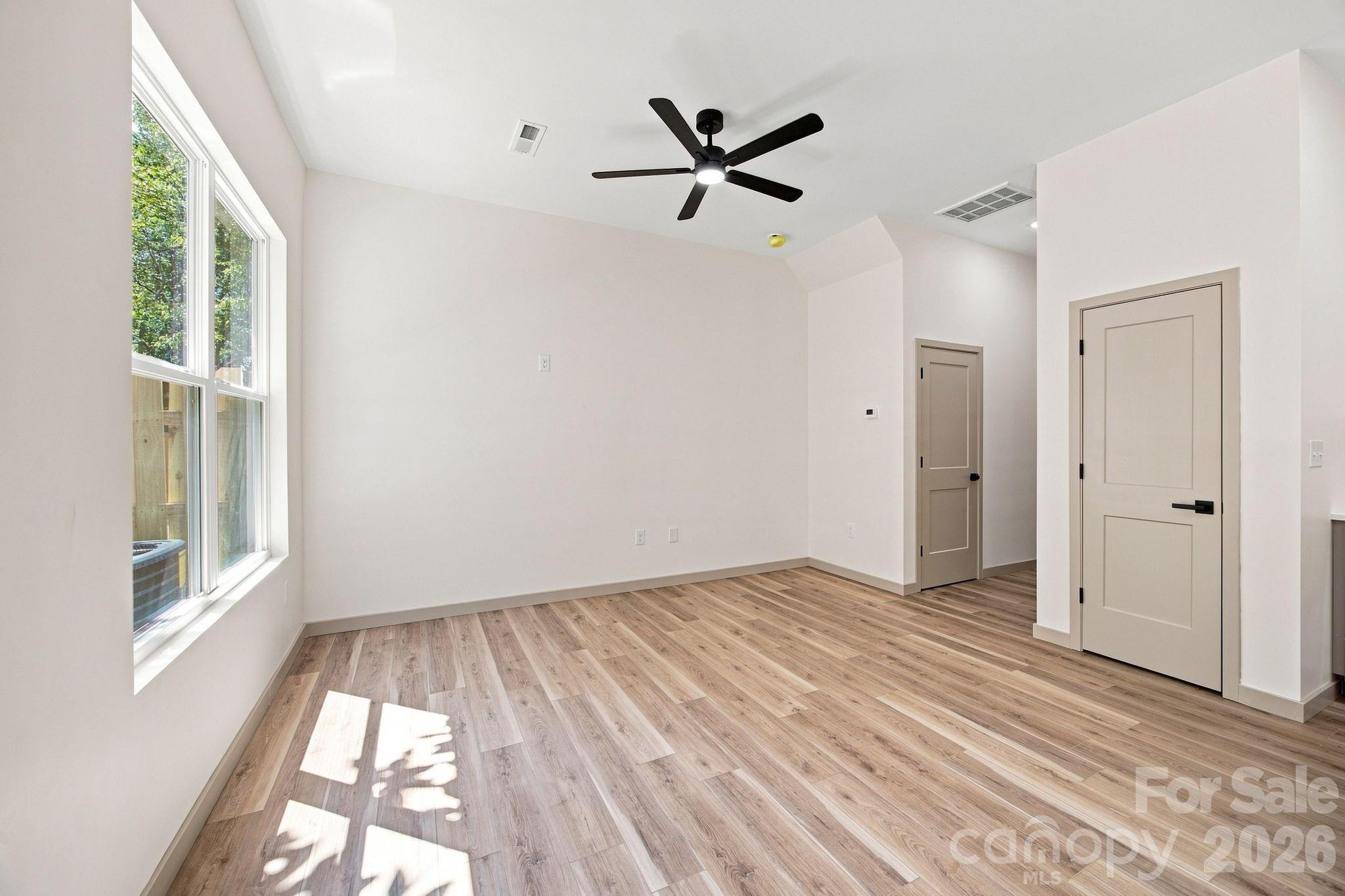 325 Lincoln Street SW #2/Unit B — Concord