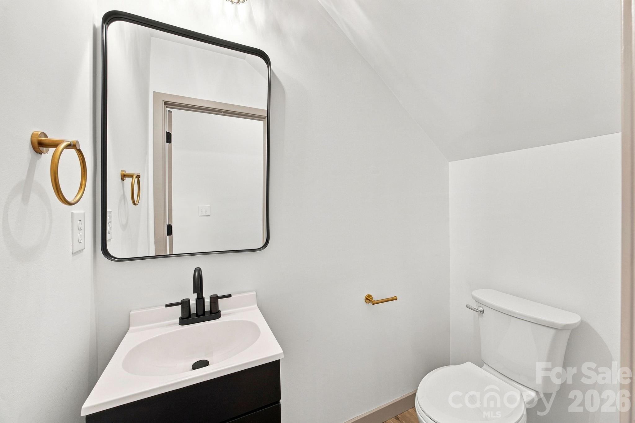 325 Lincoln Street SW #2/Unit B — Concord