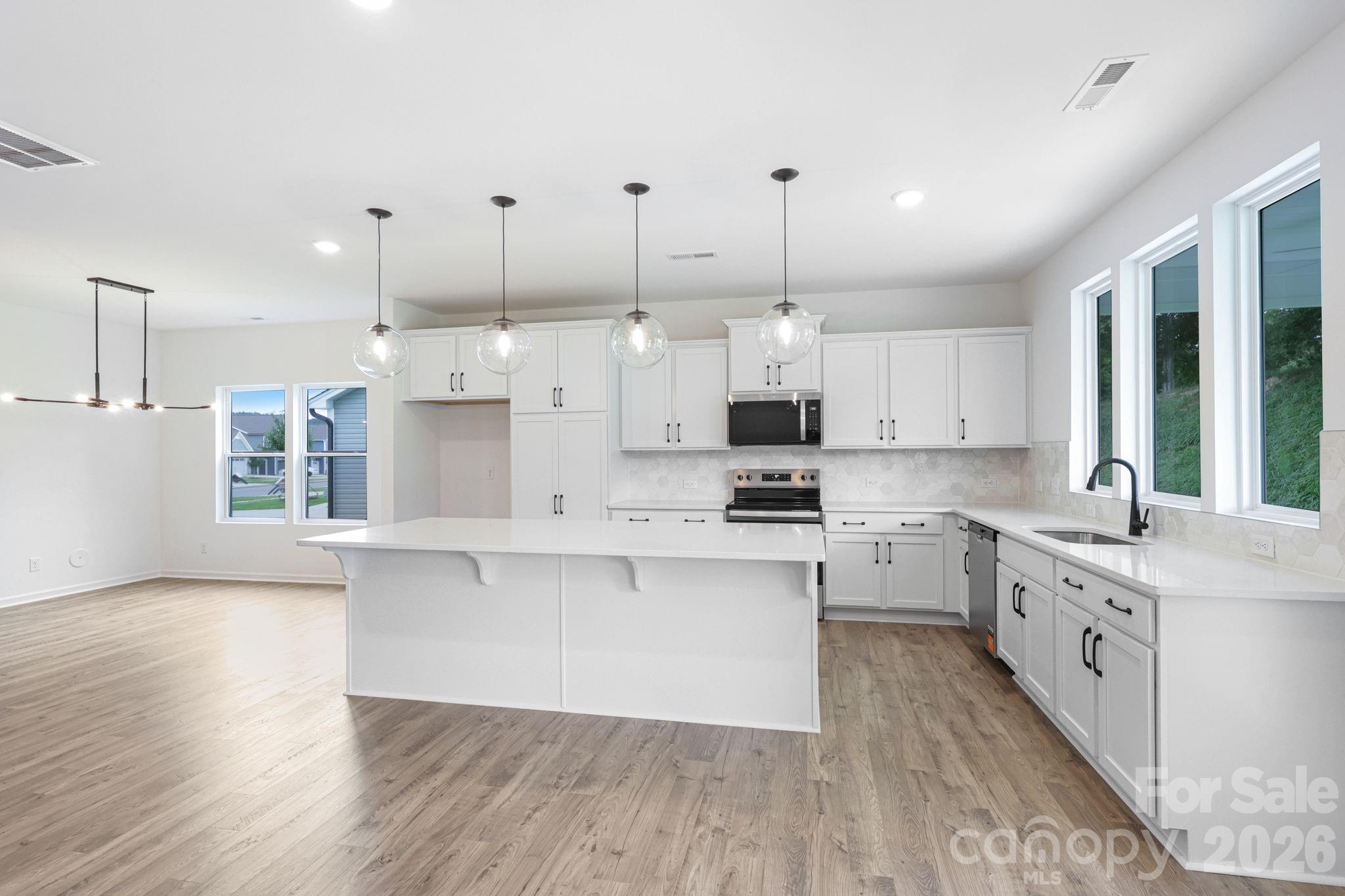 124 Pembroke Way #17 — Albemarle