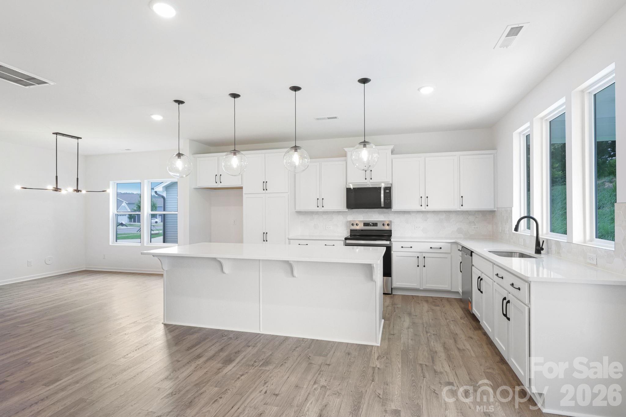 124 Pembroke Way #17 — Albemarle