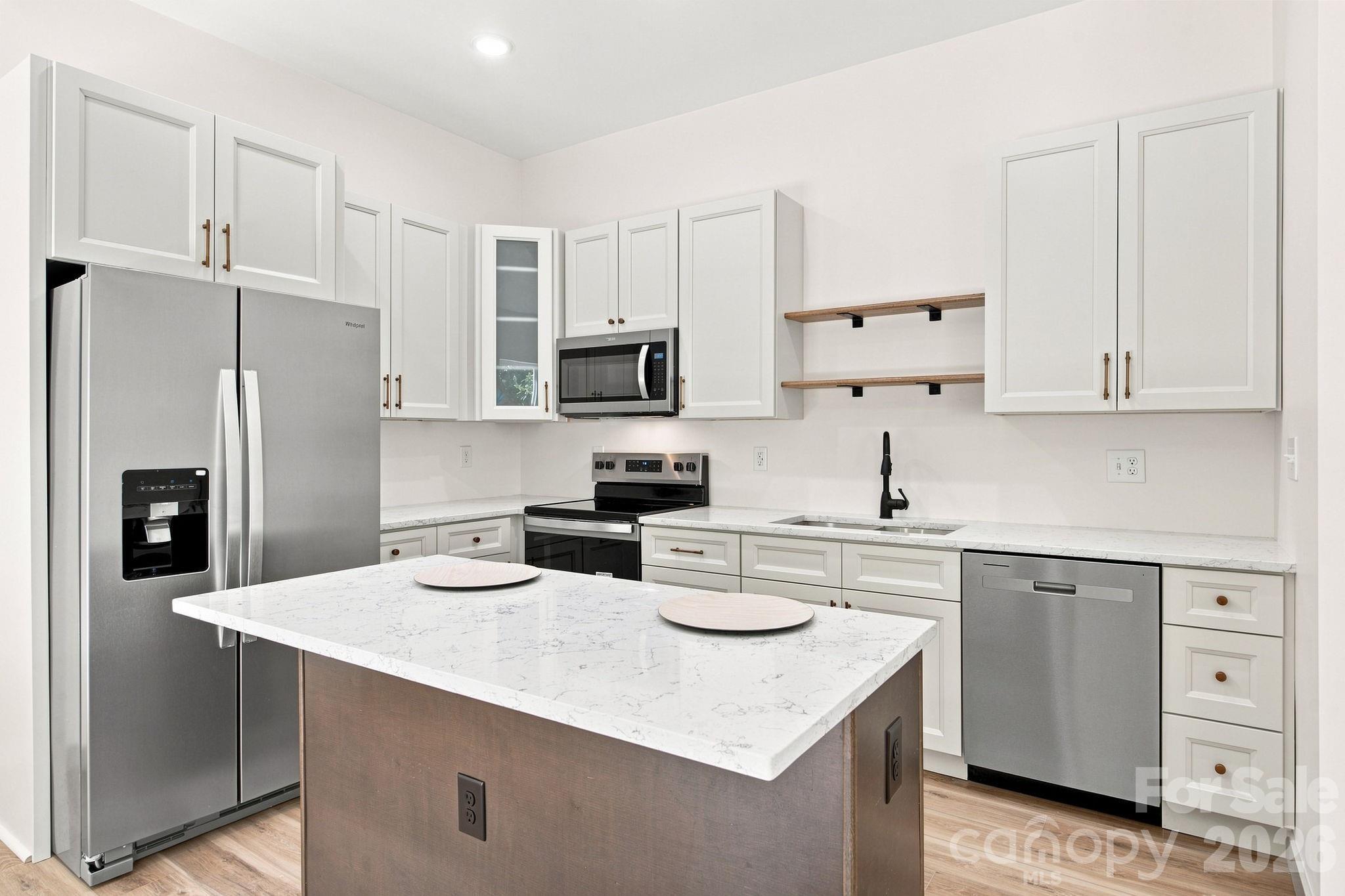 325 Lincoln Street SW #3 /Unit C — Concord