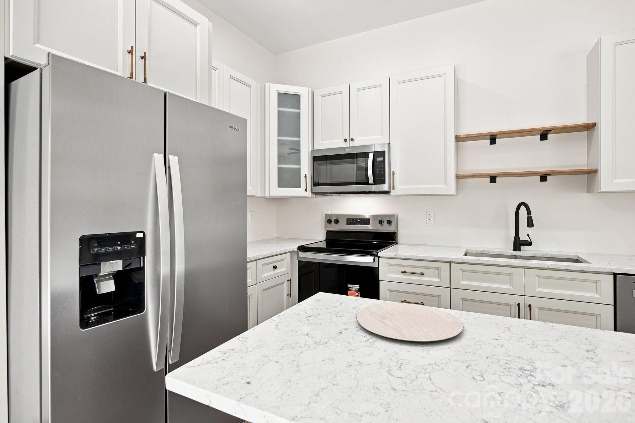 325 Lincoln Street SW #3 /Unit C — Concord