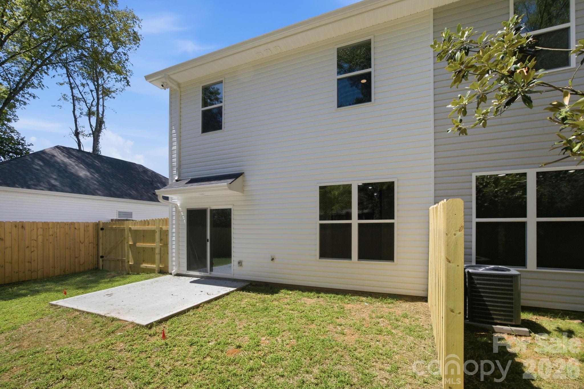 325 Lincoln Street SW #3 /Unit C — Concord