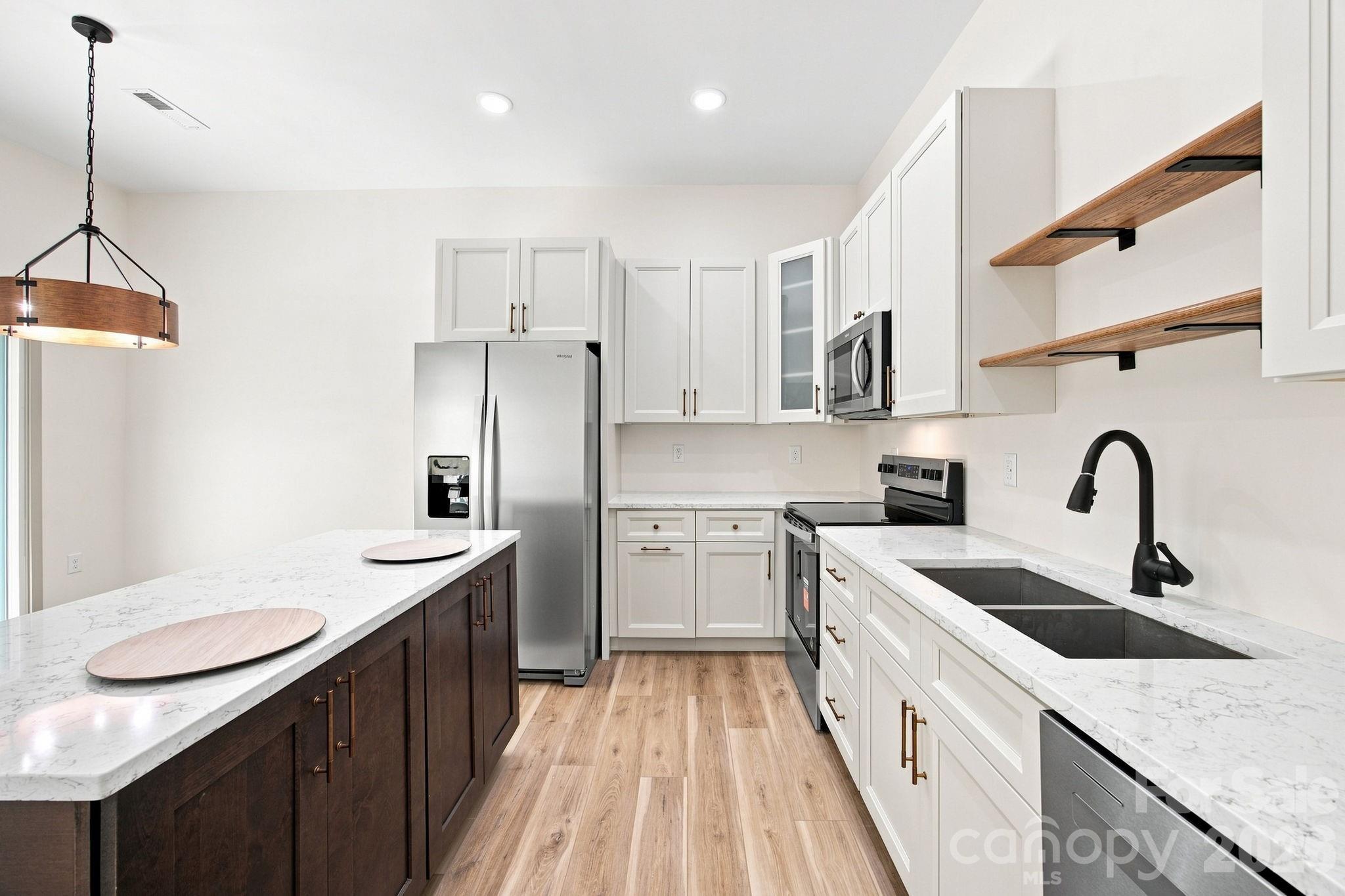 325 Lincoln Street SW #3 /Unit C — Concord